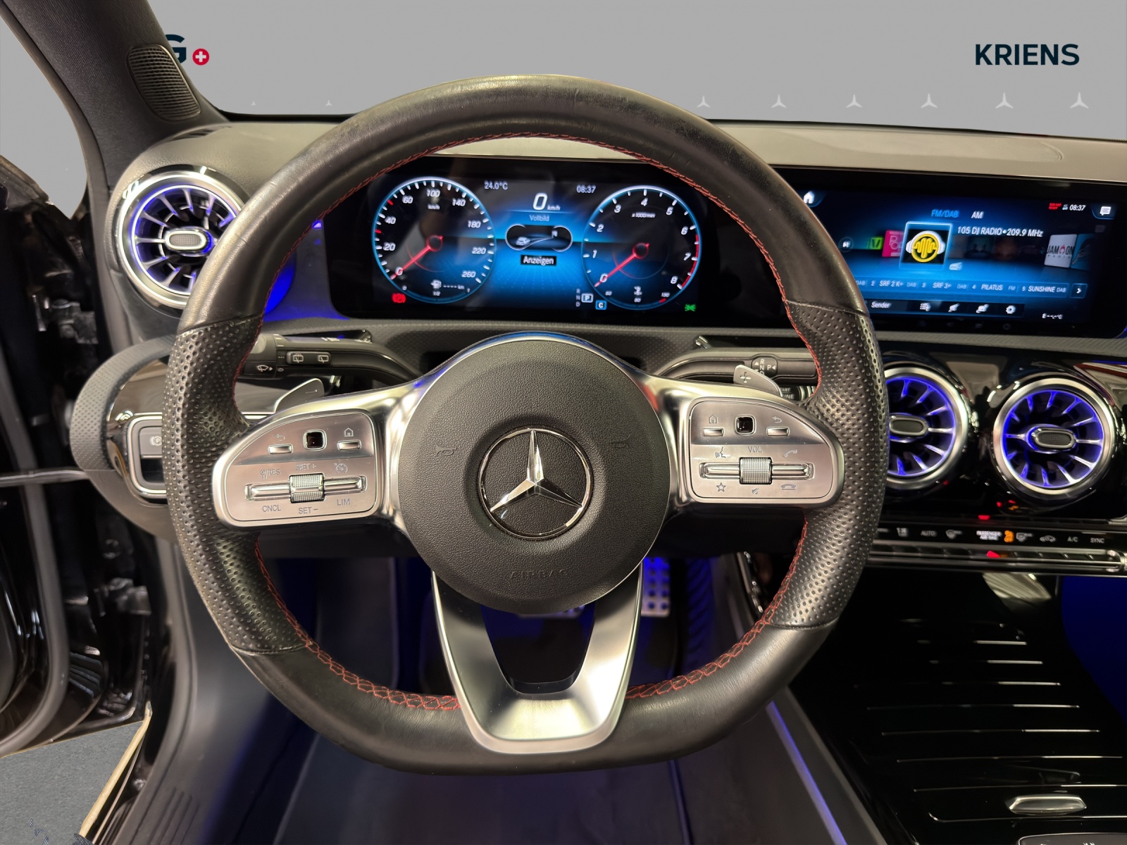 MERCEDES-BENZ A 180 AMG - NightStar / Rückfahrkamera / Soundsystem / Sitzkomfort-Paket-image-9