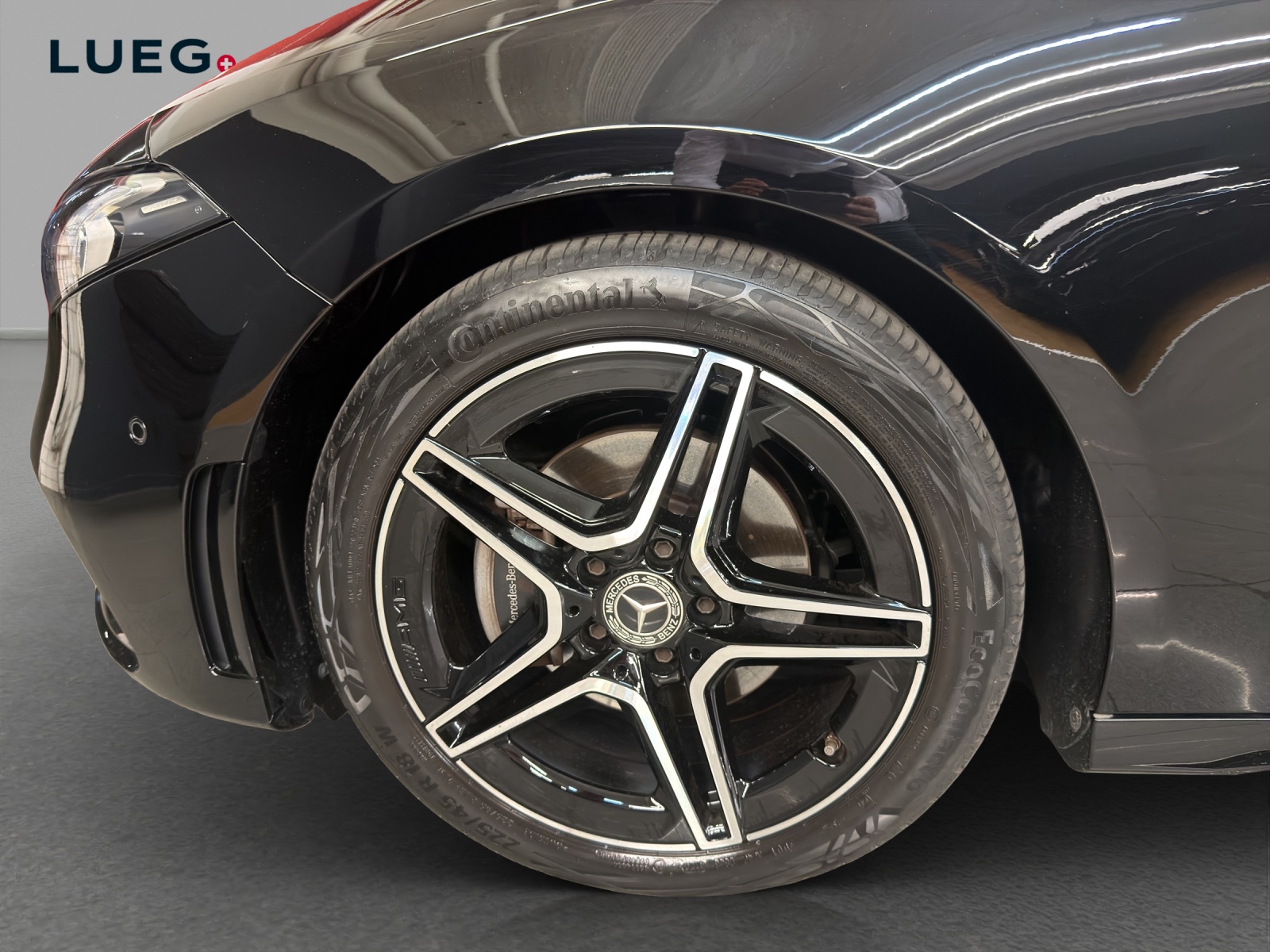 MERCEDES-BENZ A 180 AMG - NightStar / Rückfahrkamera / Soundsystem / Sitzkomfort-Paket-image-6
