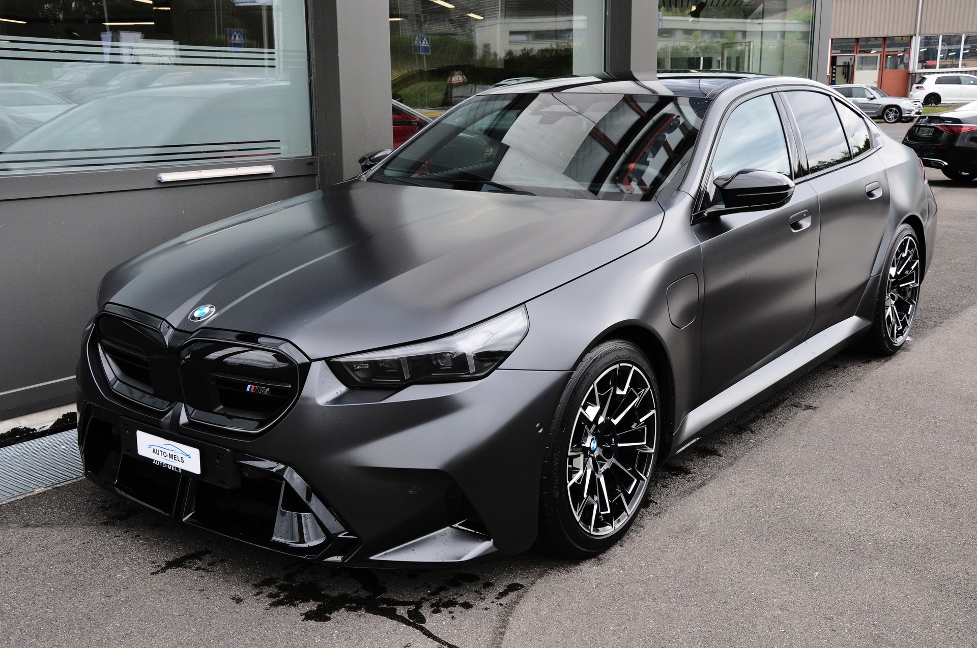 BMW M5 xDrive-image-0