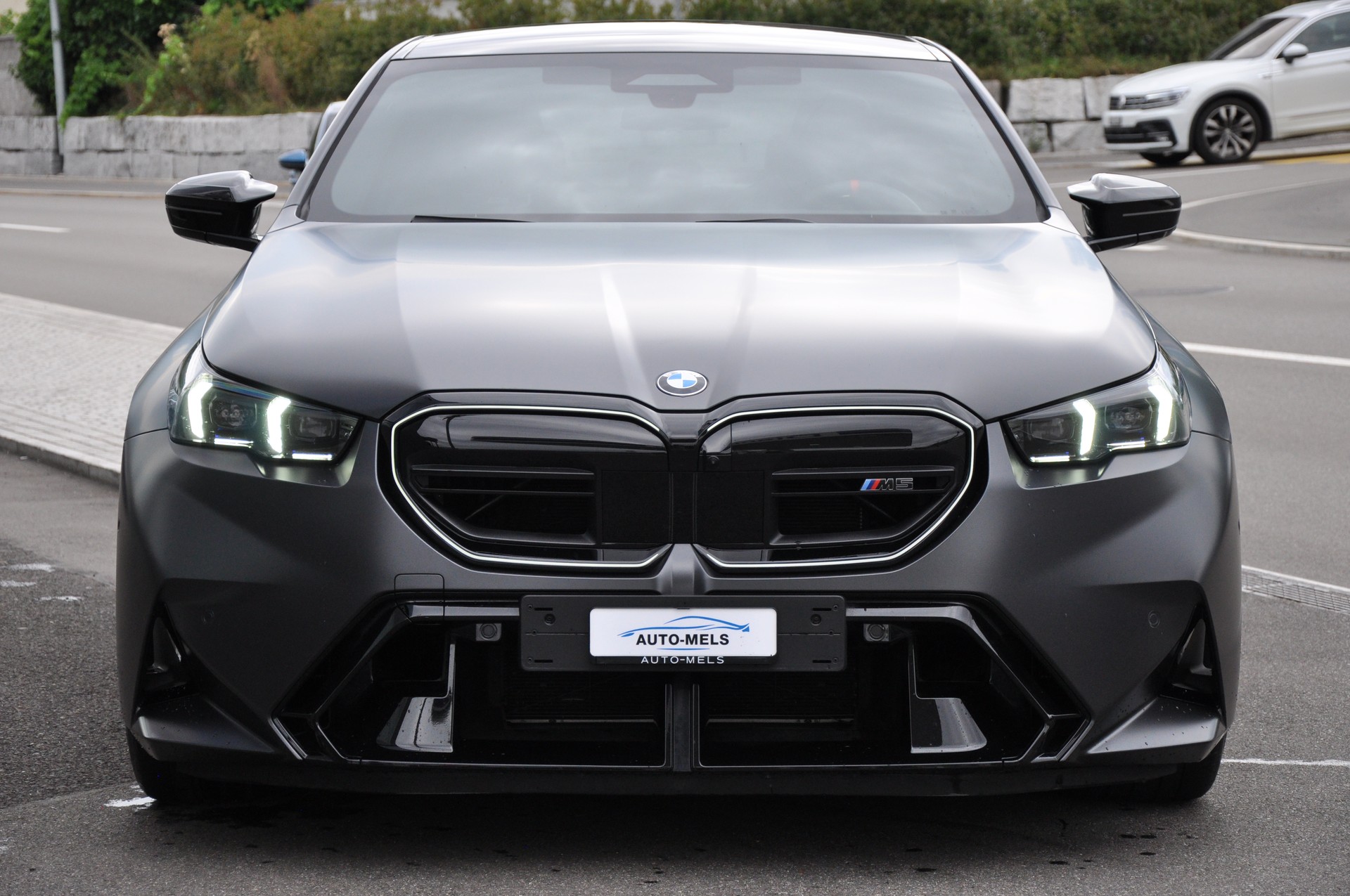 BMW M5 xDrive-image-11