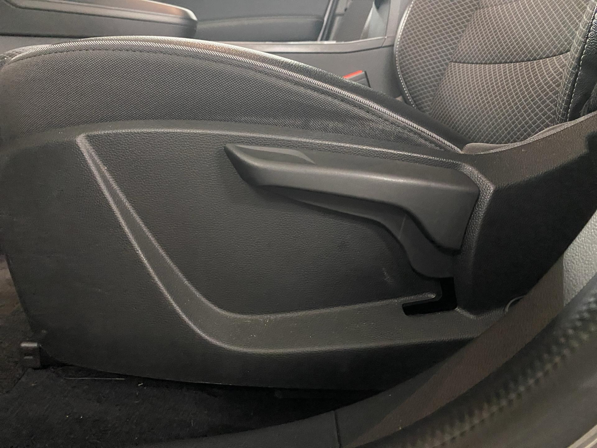 RENAULT Arkana 1.6 E-Tech Intens-image-18