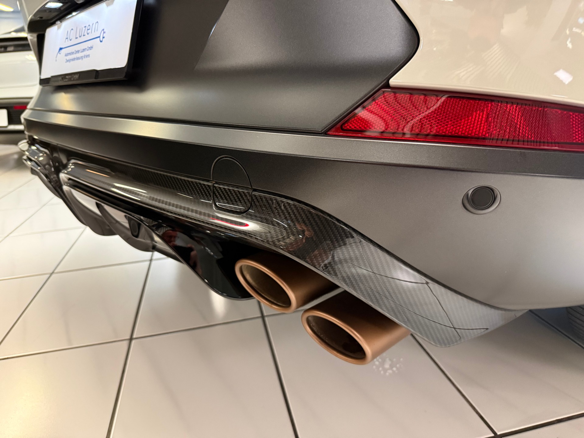CUPRA Formentor 2.5TSI VZ5 Taiga Grey 4Drive DSG | Sondermodell Nr. 401 / 999 |-image-26