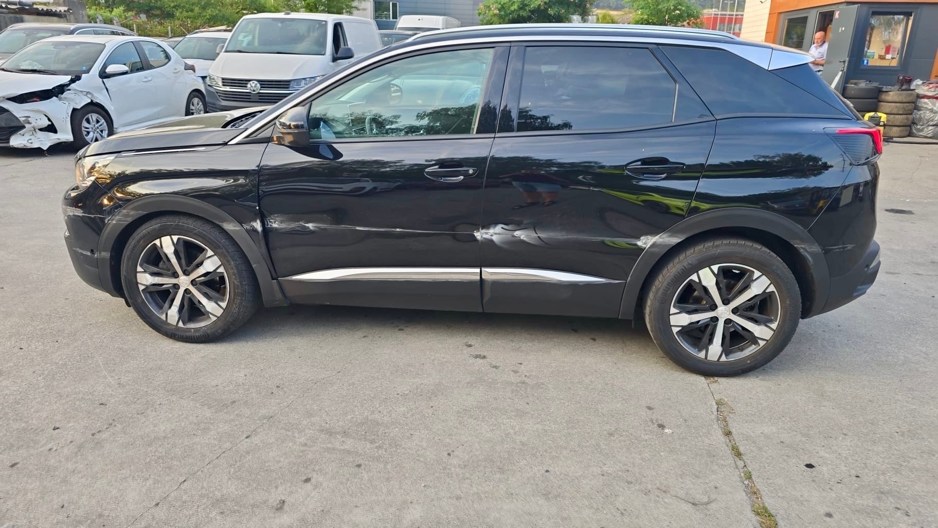 PEUGEOT 3008 1.6 THP Allure EAT-image-5