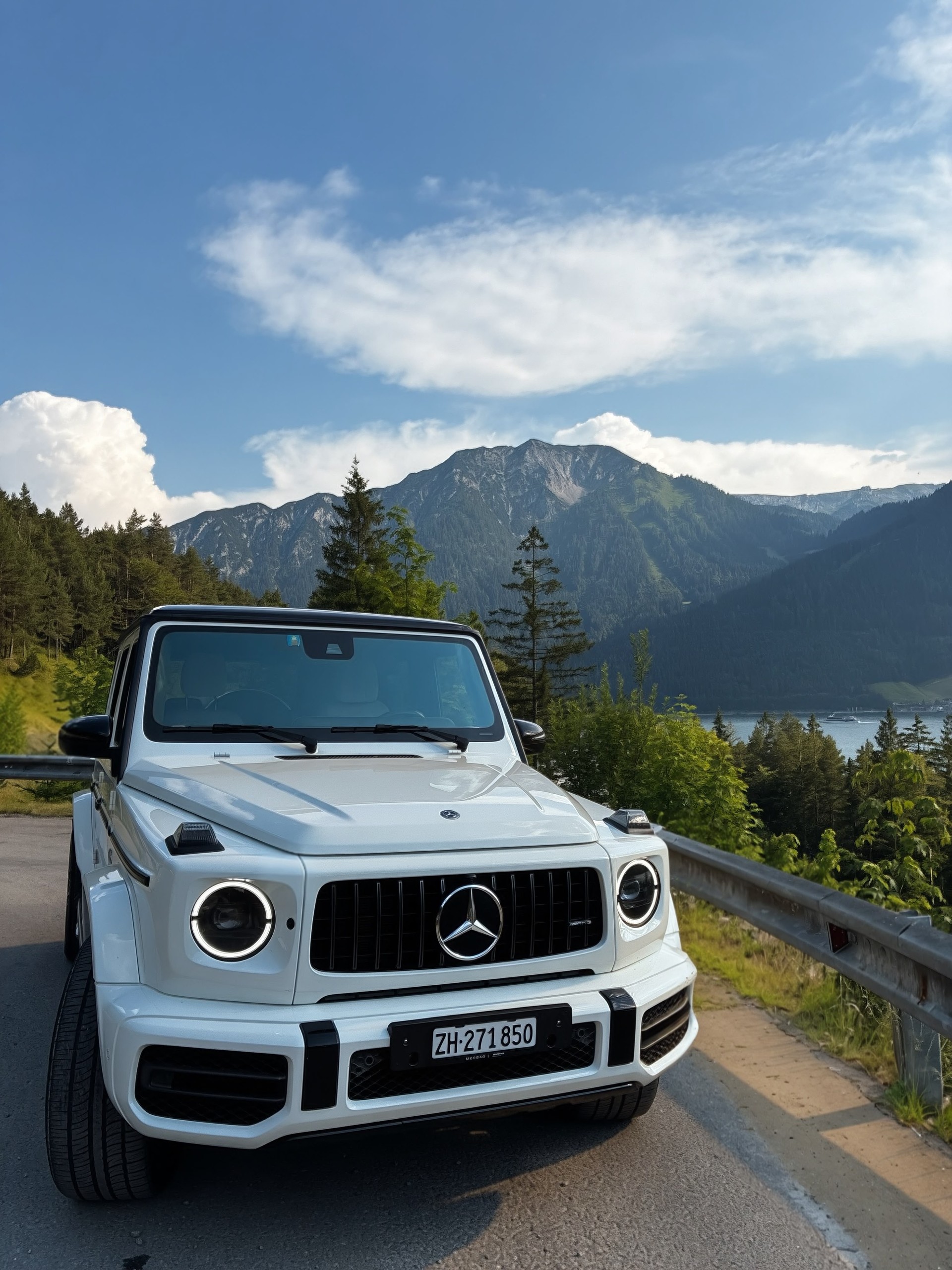 MERCEDES-BENZ G 63 AMG-image-2
