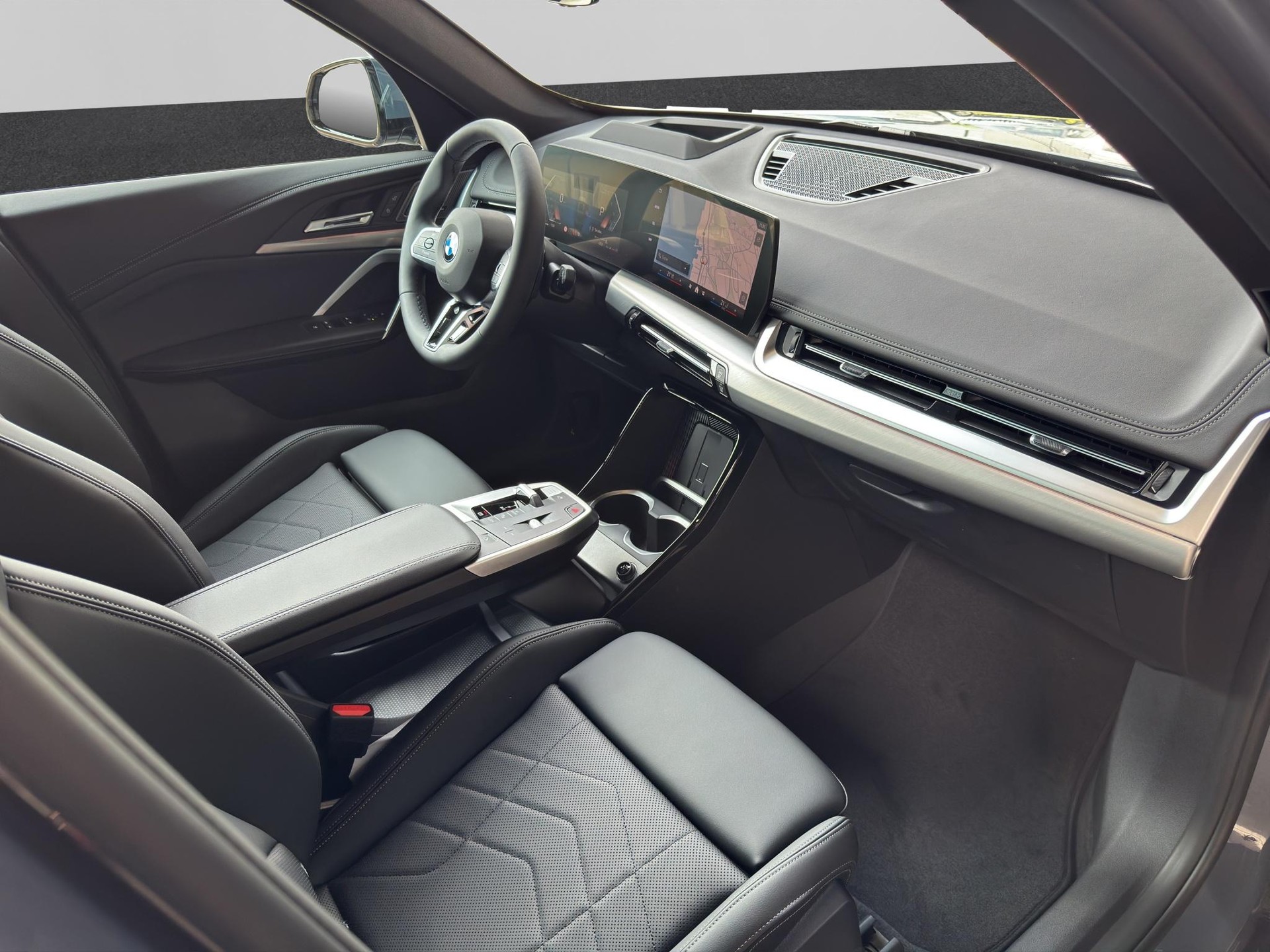 BMW X1 23i xDrive M Sport Pro-image-17
