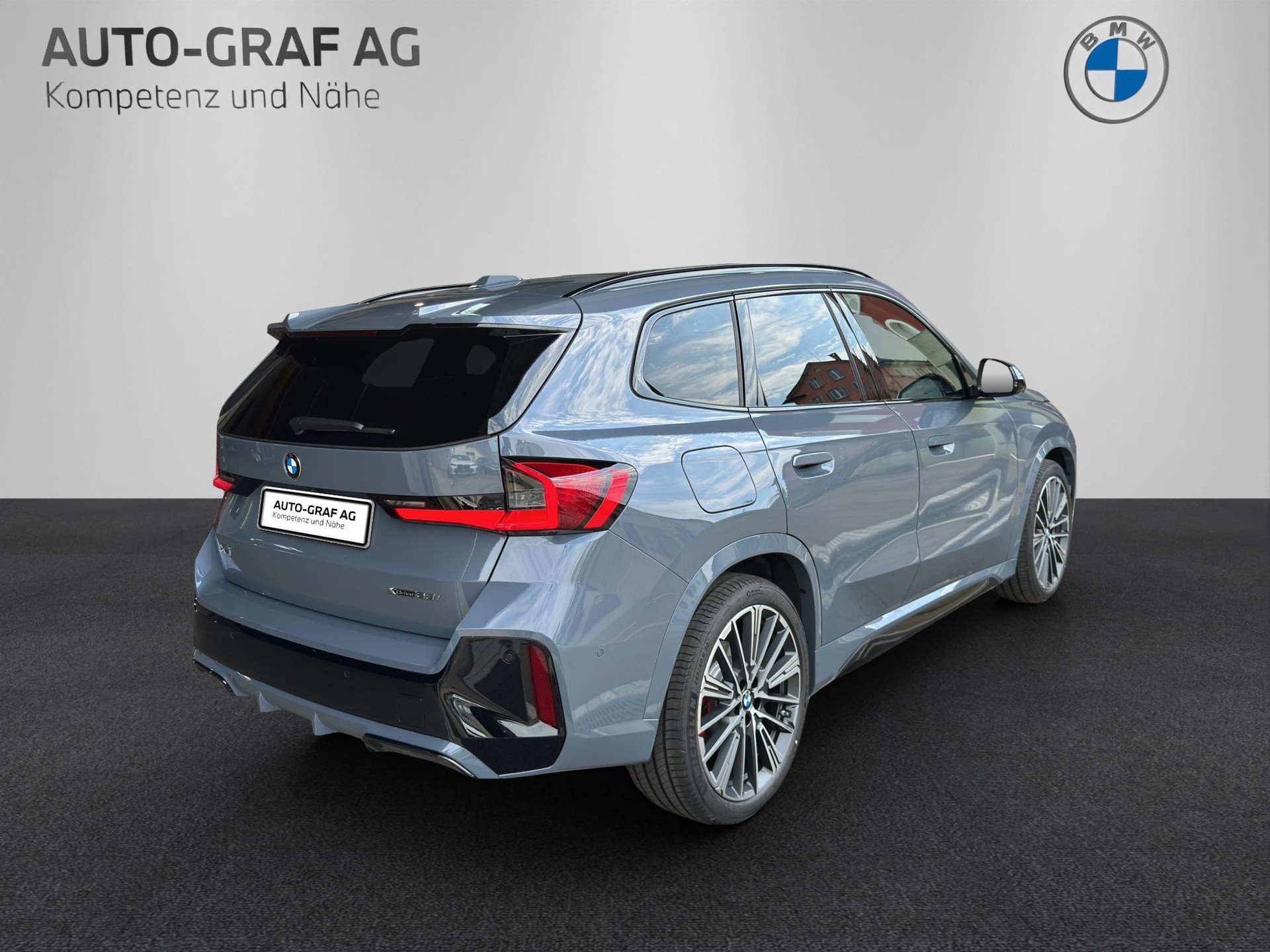 BMW X1 23i xDrive M Sport Pro-image-4