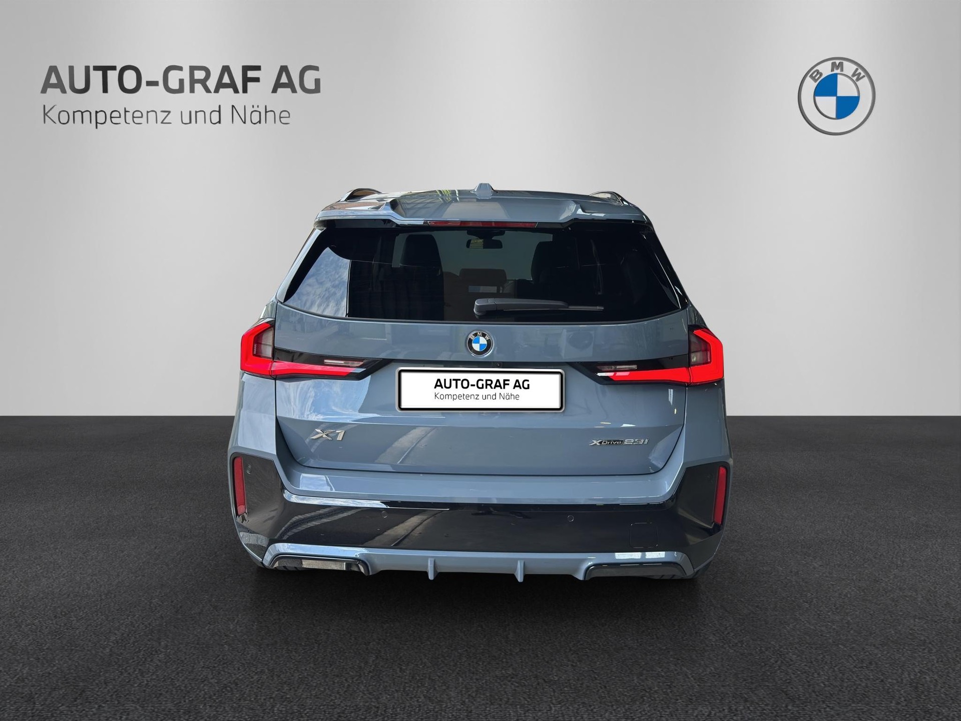 BMW X1 23i xDrive M Sport Pro-image-3