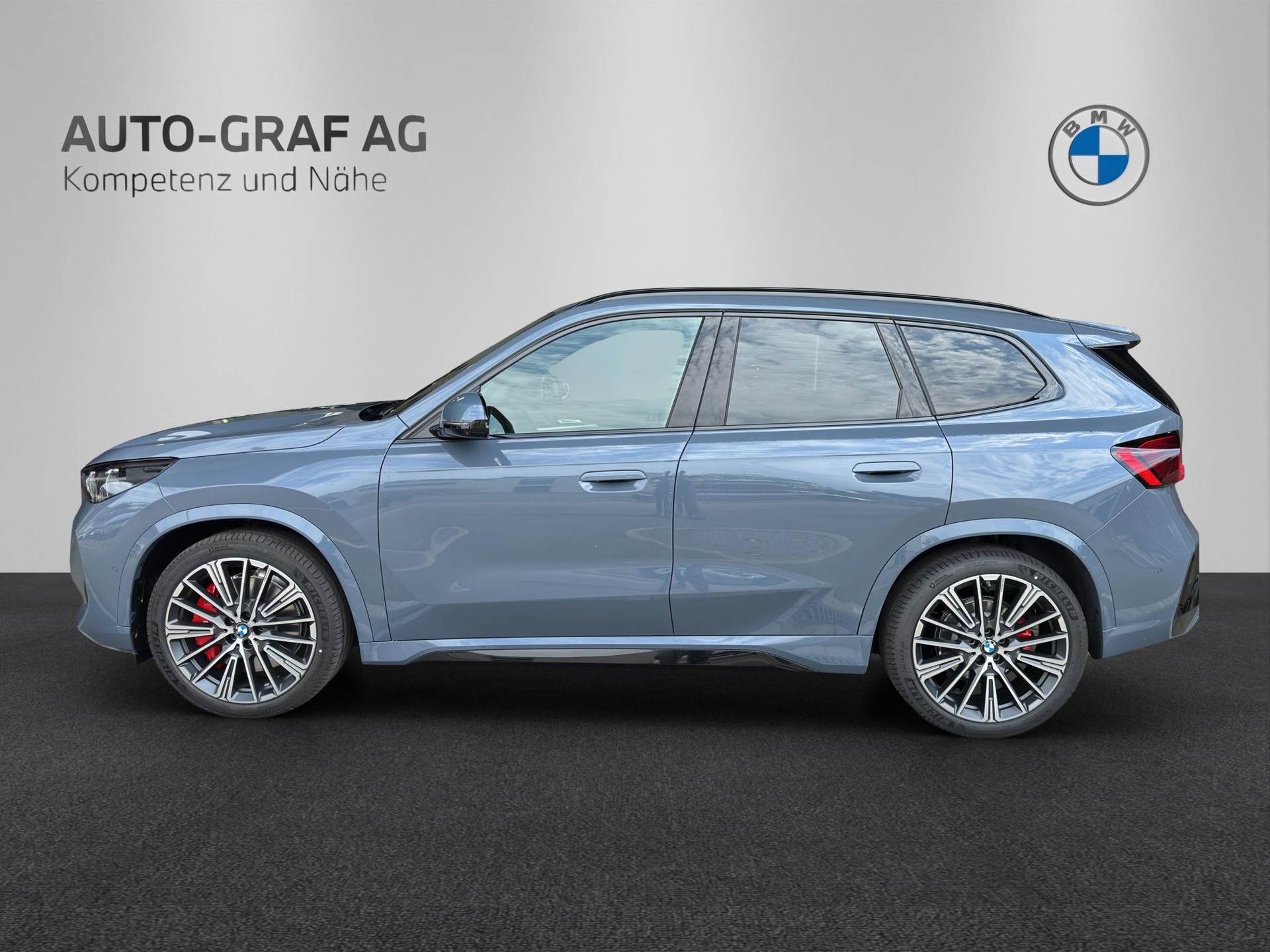 BMW X1 23i xDrive M Sport Pro-image-1