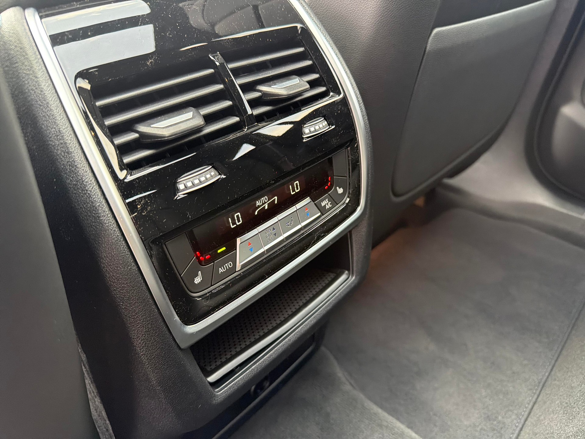 BMW X6 xDr 48V 30d M SportPro-image-20