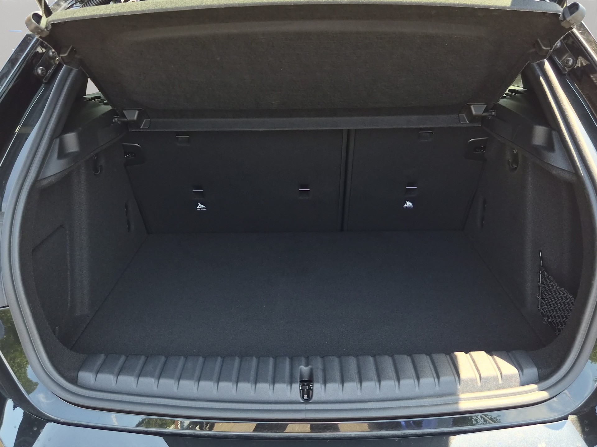 BMW 123 xDrive M Sport Pro Steptronic-image-19