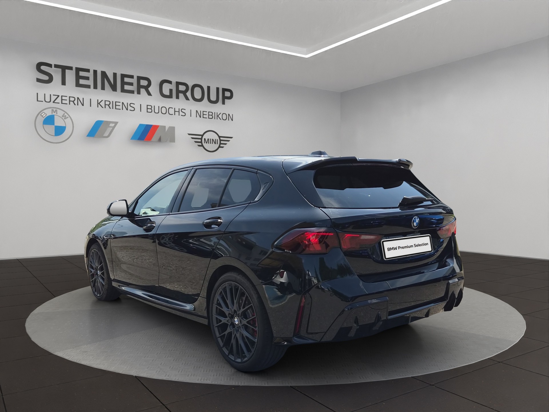 BMW 123 xDrive M Sport Pro Steptronic-image-6