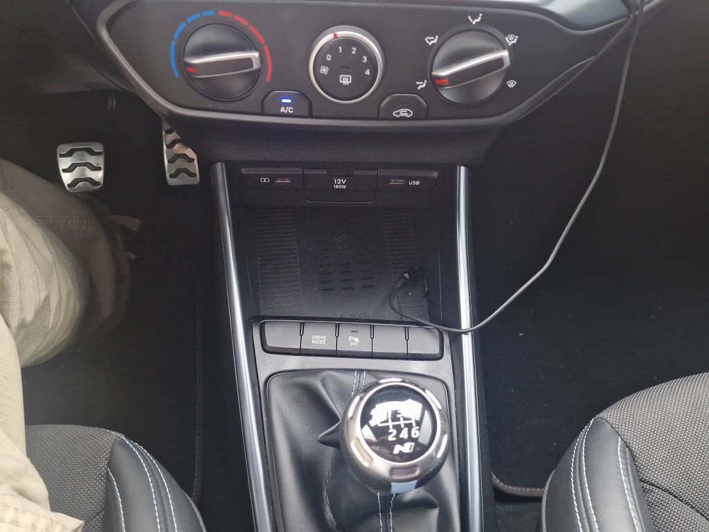 HYUNDAI i20 N 1.6 T-GDi-image-10