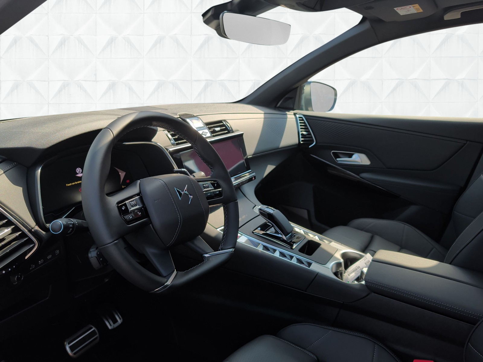 DS AUTOMOBILES DS 7 Crossback E-Tense 300 4x4 Etoile-image-7