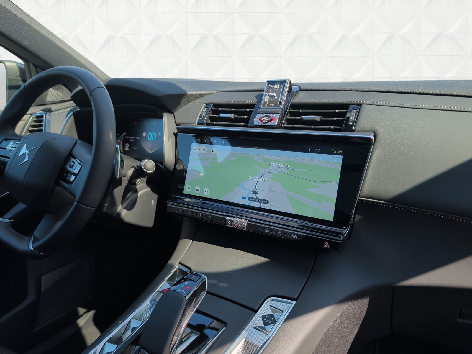 DS AUTOMOBILES DS 7 Crossback E-Tense 300 4x4 Etoile-image-9