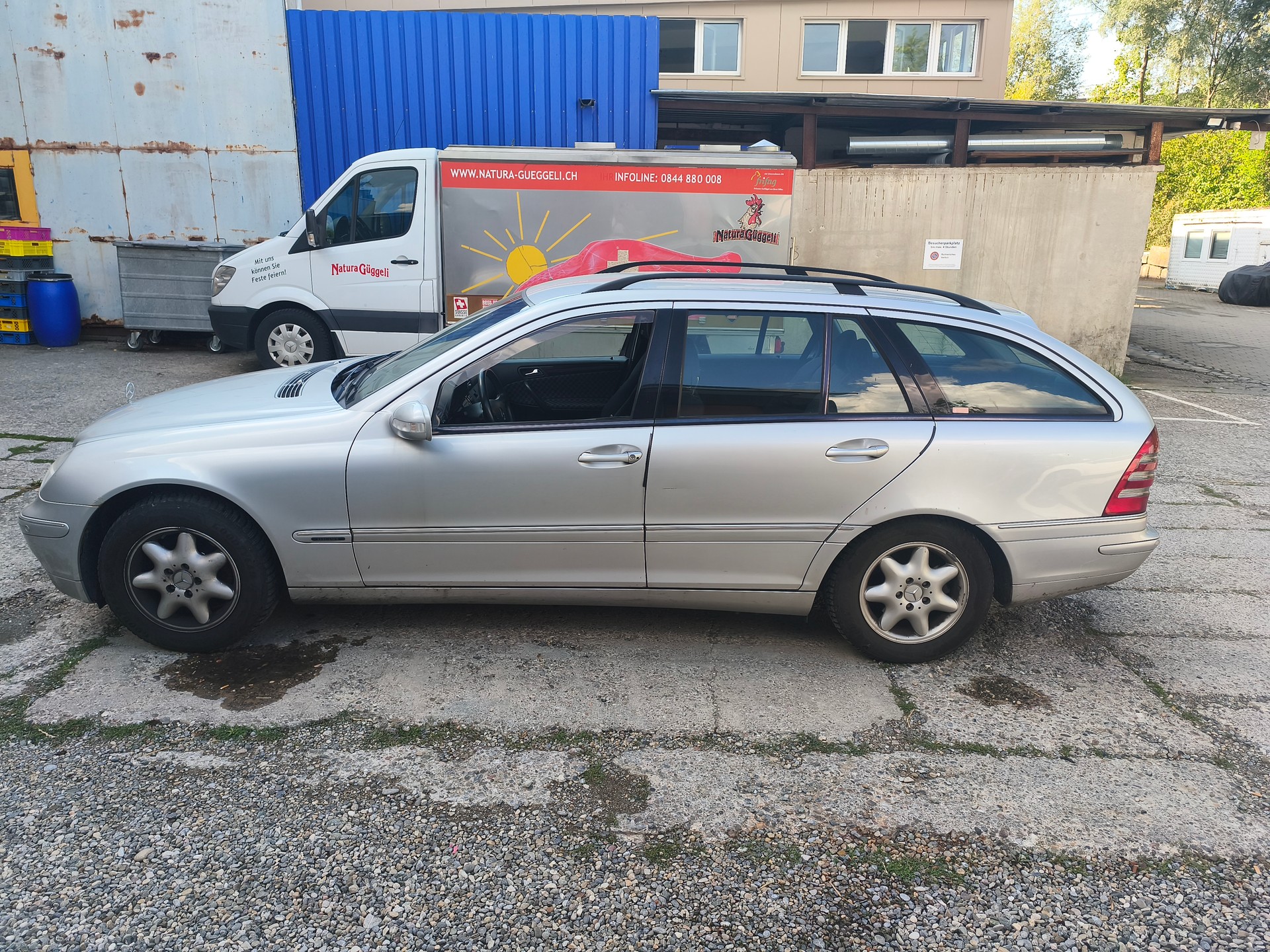 MERCEDES-BENZ C 220-image-1