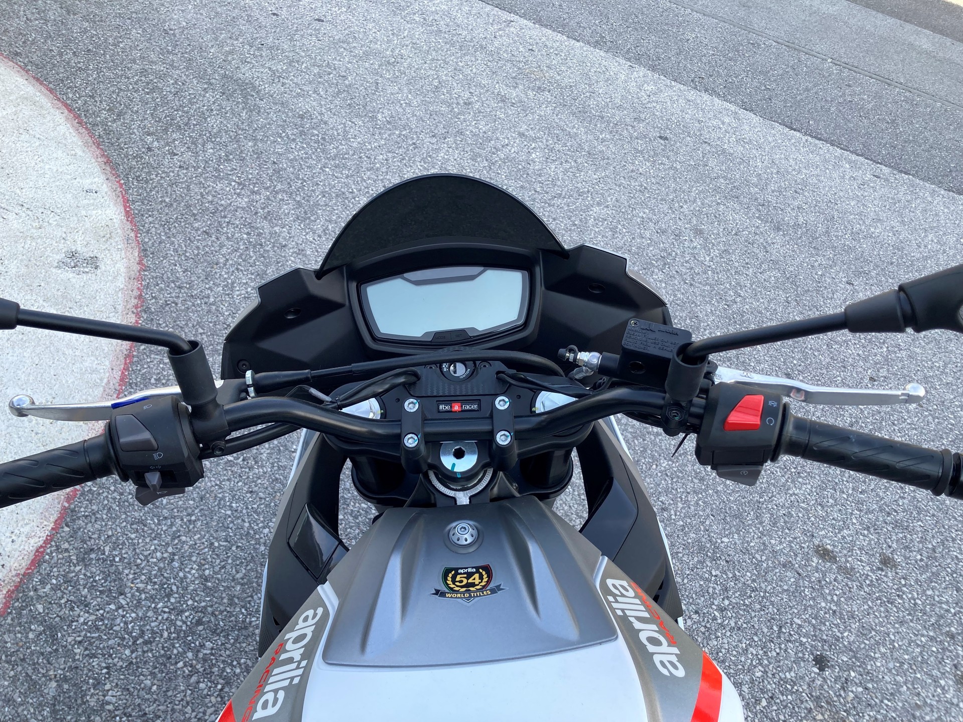 APRILIA Tuono 125-image-7