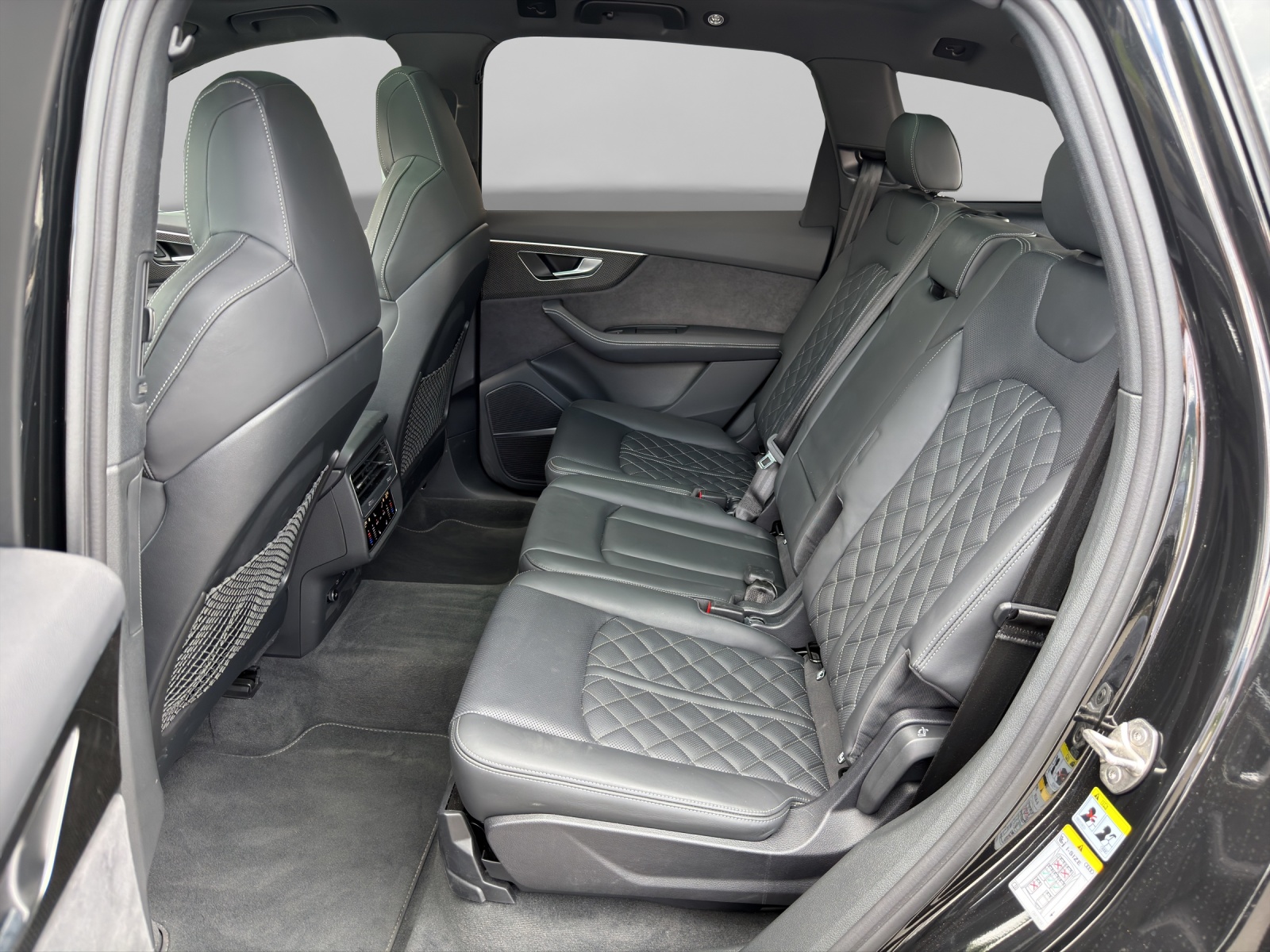 AUDI SQ7 4.0 V8 TFSI quattro T-Tronic-image-6