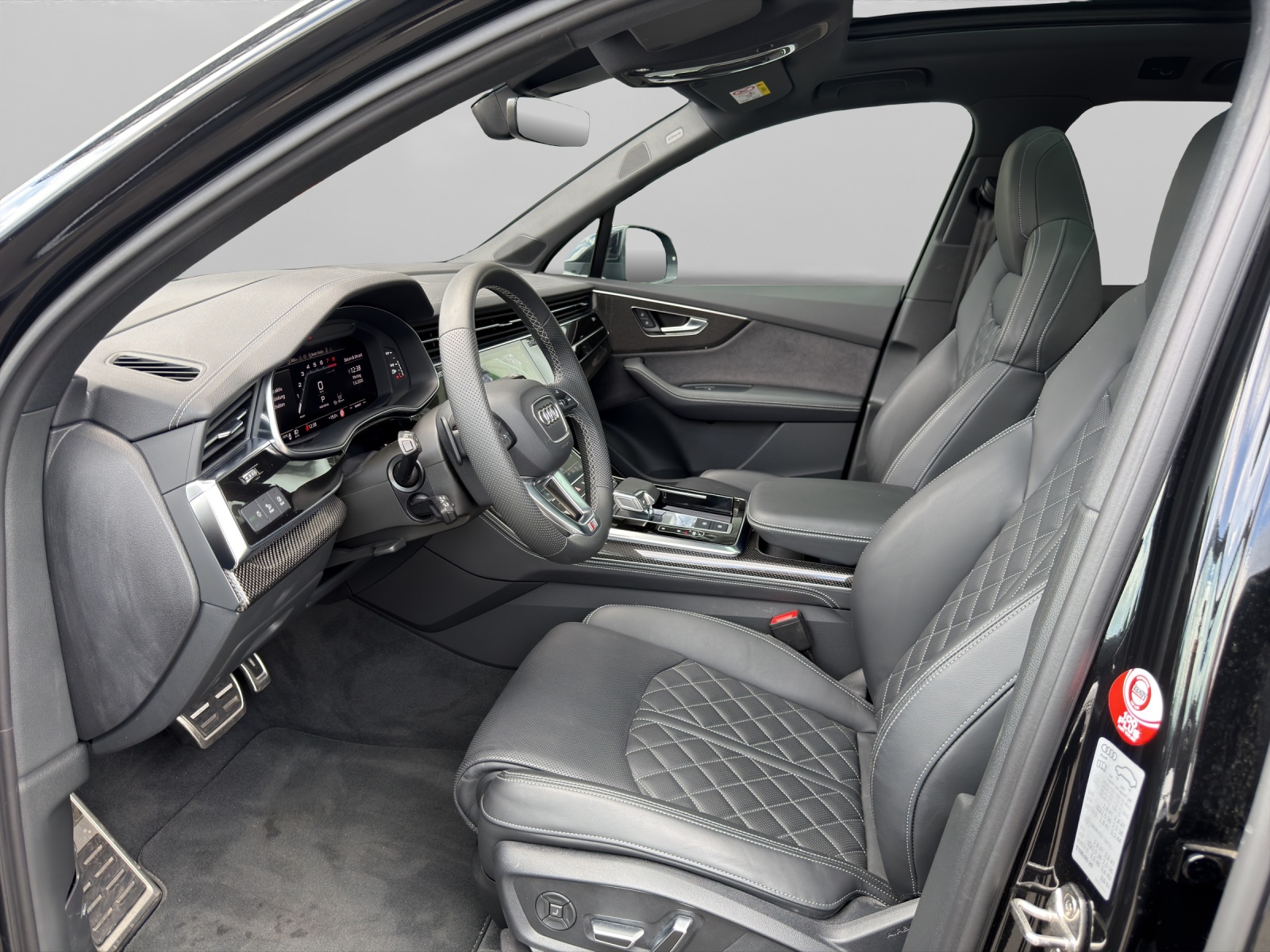 AUDI SQ7 4.0 V8 TFSI quattro T-Tronic-image-7