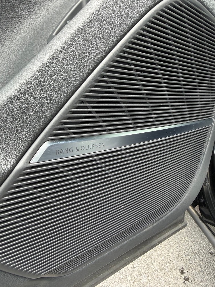 AUDI SQ7 4.0 V8 TFSI quattro T-Tronic-image-13