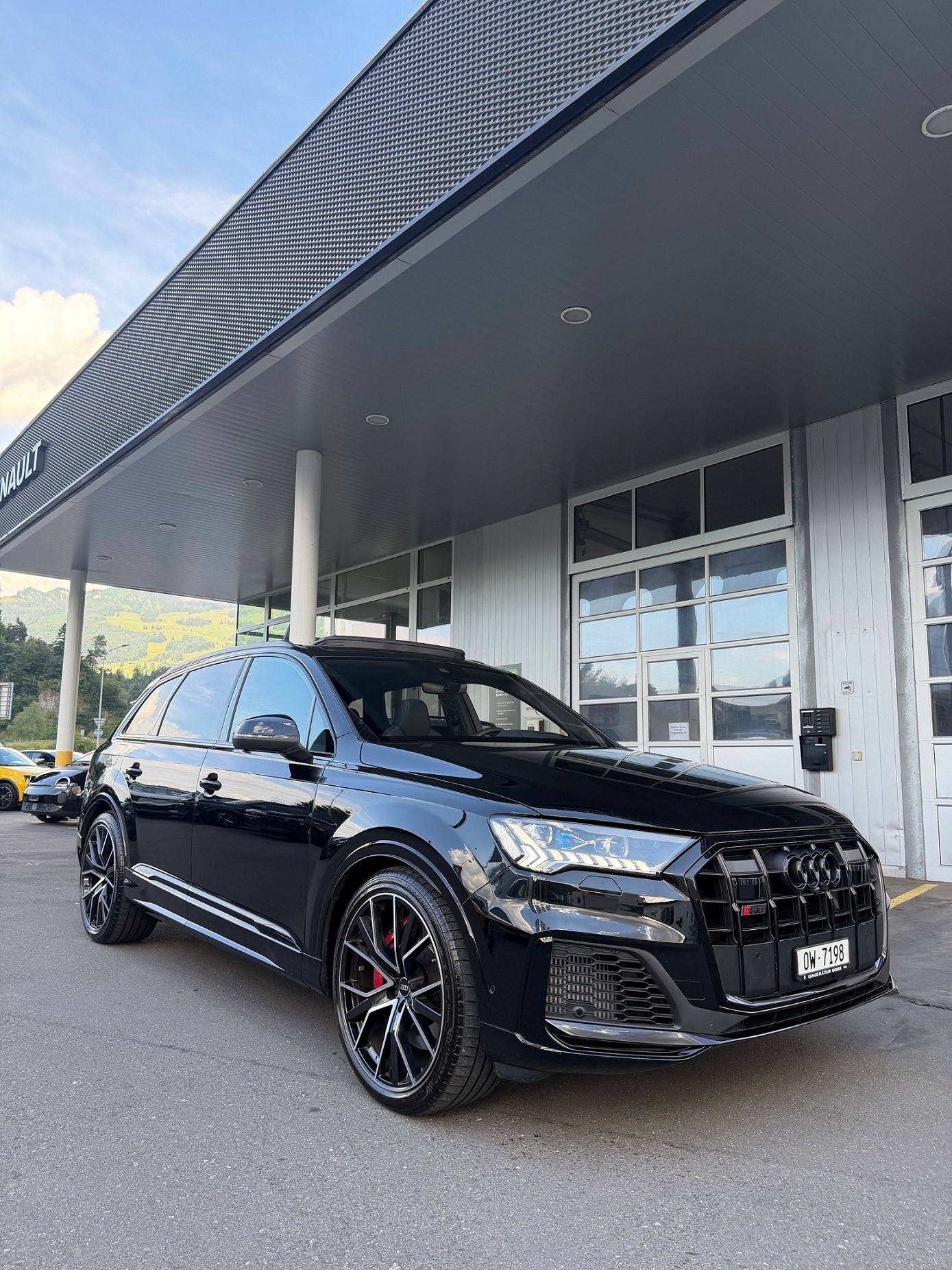 AUDI SQ7 4.0 V8 TFSI quattro T-Tronic-image-2