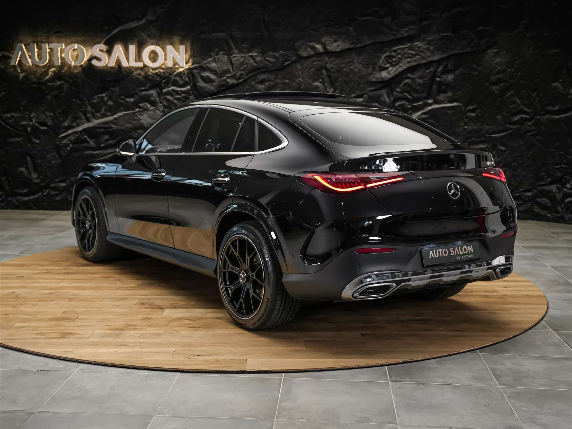 MERCEDES-BENZ GLC Coupé 220 d 4Matic 9G-Tronic *Panorama*21" Felgen*Digital Light*-image-2