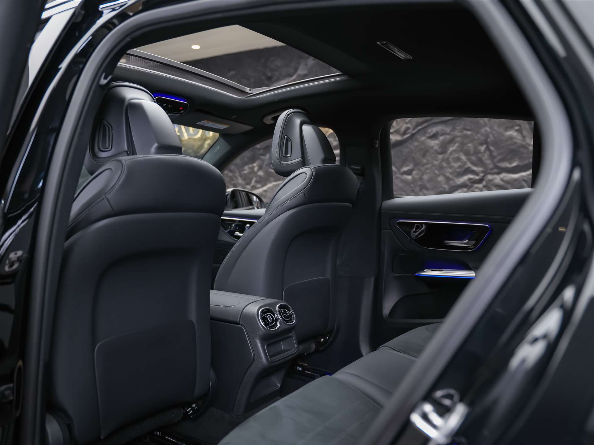 MERCEDES-BENZ GLC Coupé 220 d 4Matic 9G-Tronic *Panorama*21" Felgen*Digital Light*-image-11
