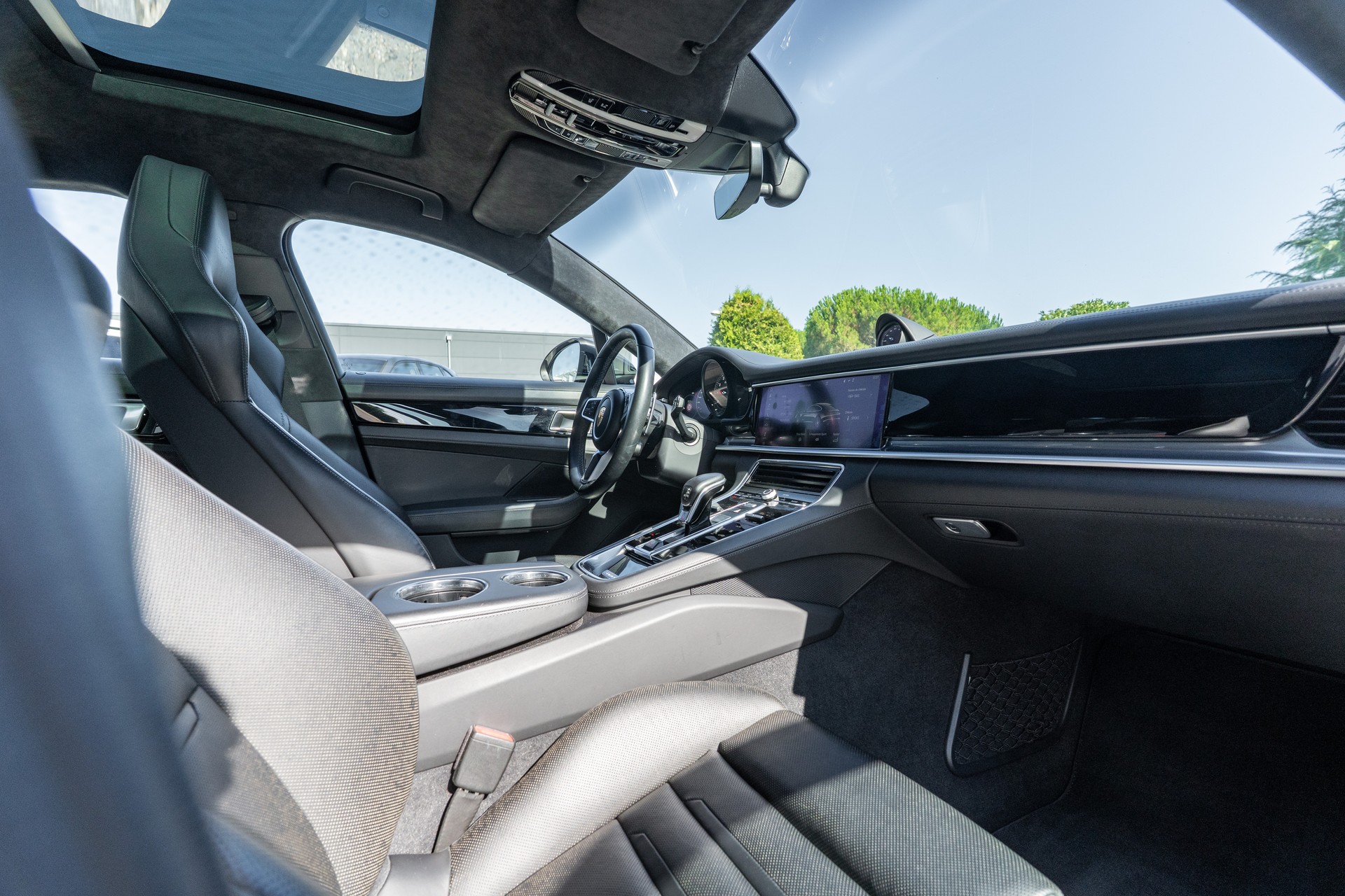 PORSCHE Panamera Turbo PDK-image-8