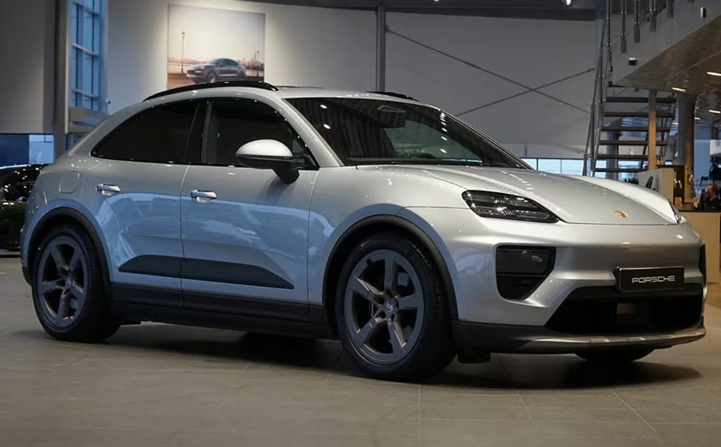 PORSCHE Macan 4 100kWh-image-0