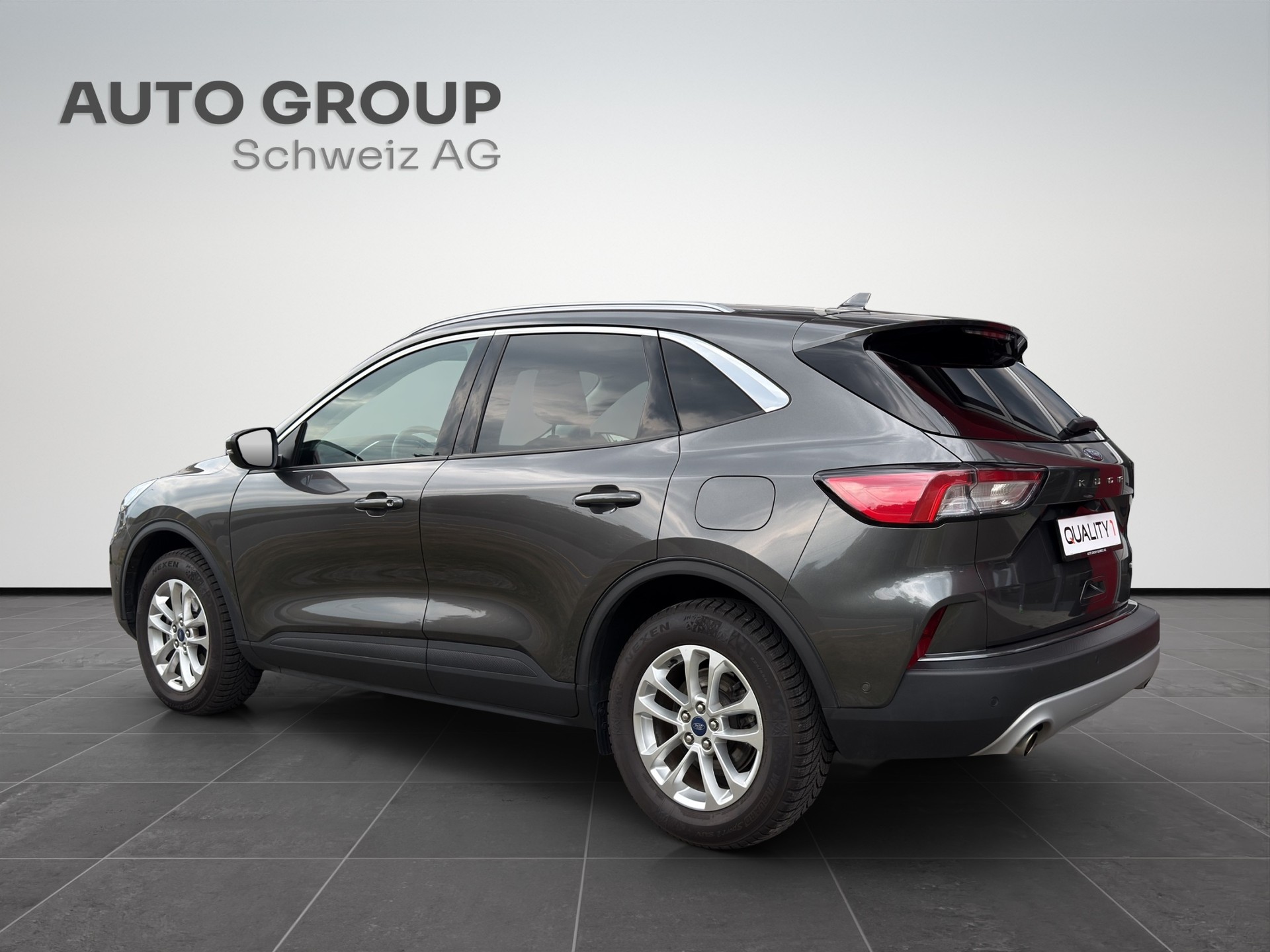 FORD Kuga 2.5 FHEV Titanium X 4WD-image-2