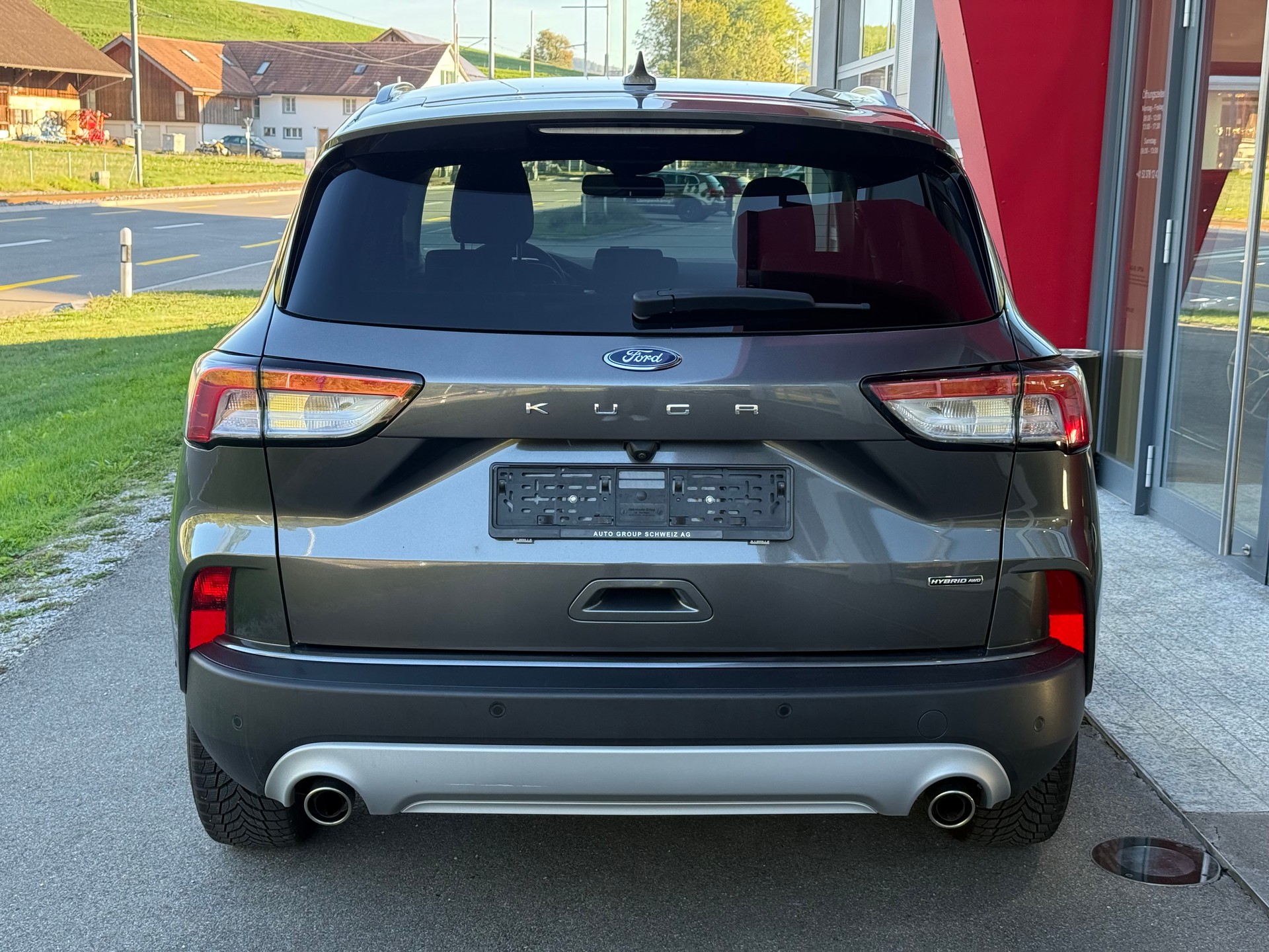 FORD Kuga 2.5 FHEV Titanium X 4WD LEASING AB 272.95 CHF / MONAT-image-8