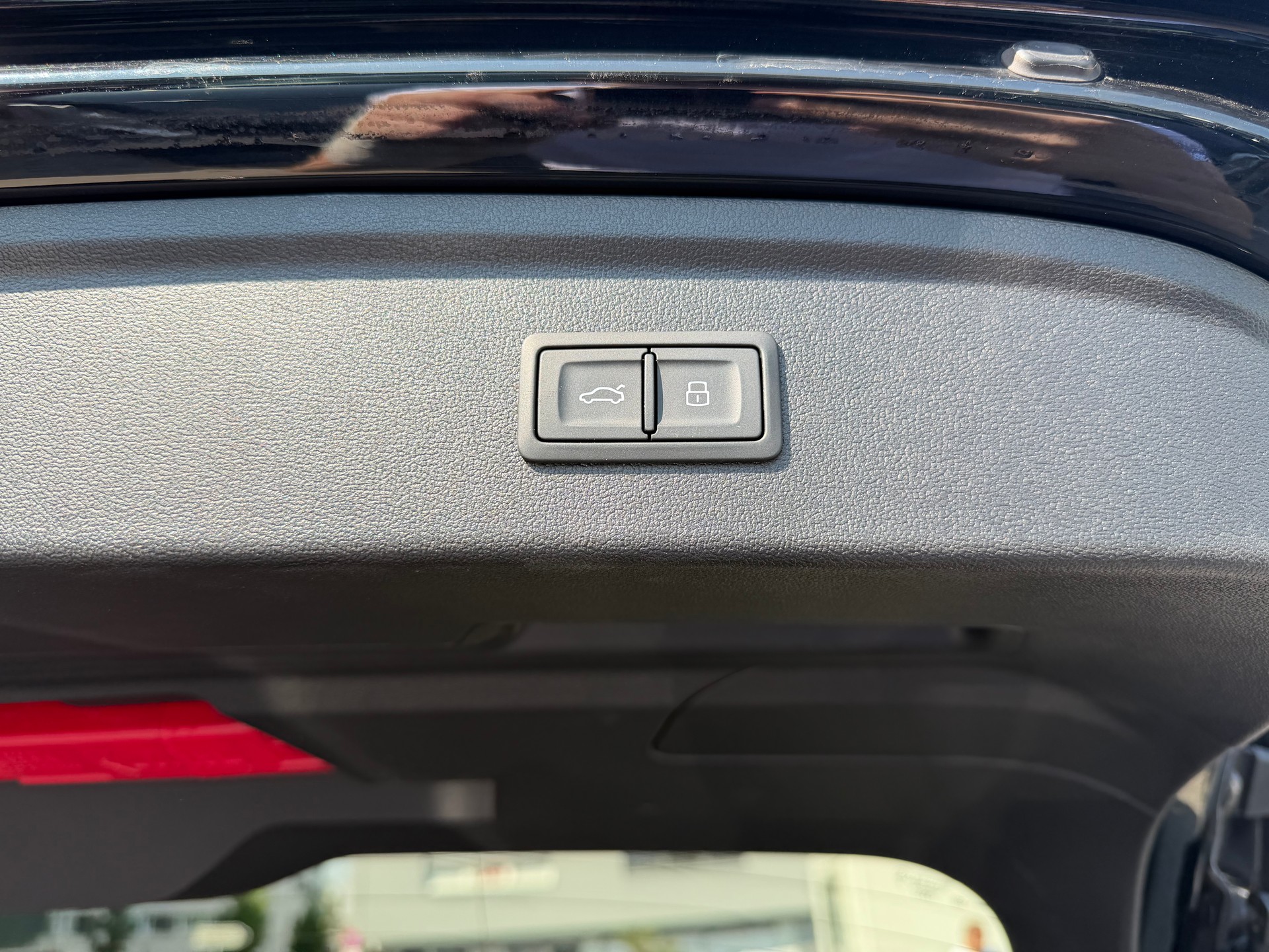 AUDI A3 Sportback 35 TFSI S line Attraction S-tronic-image-9