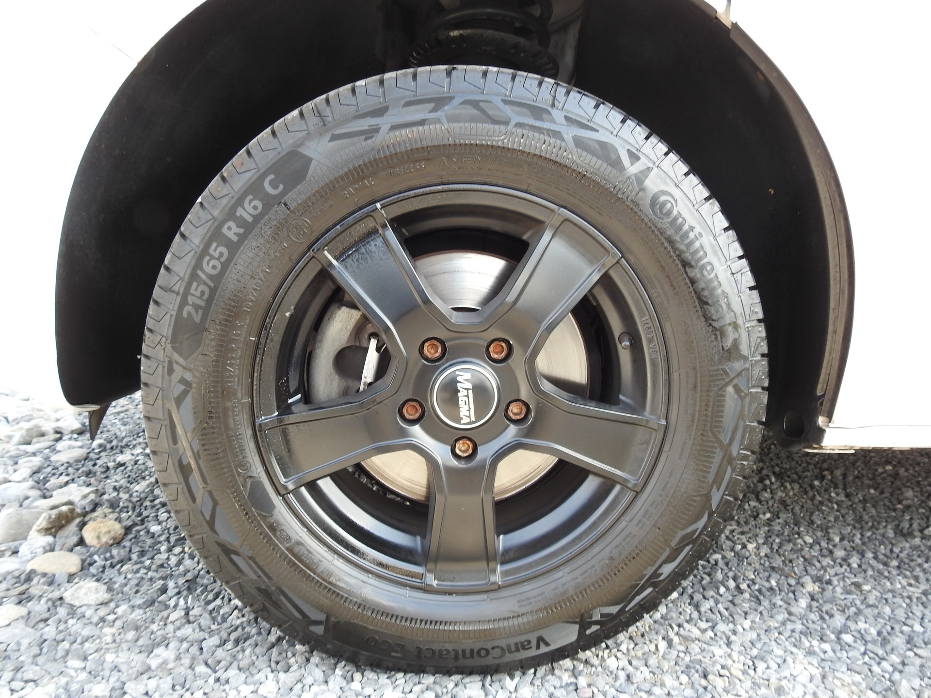 VW T5 California 2.0 TDI Beach Travel-image-8