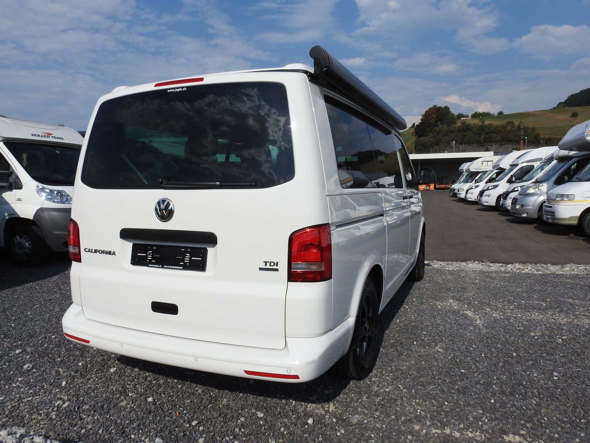VW T5 California 2.0 TDI Beach Travel-image-5