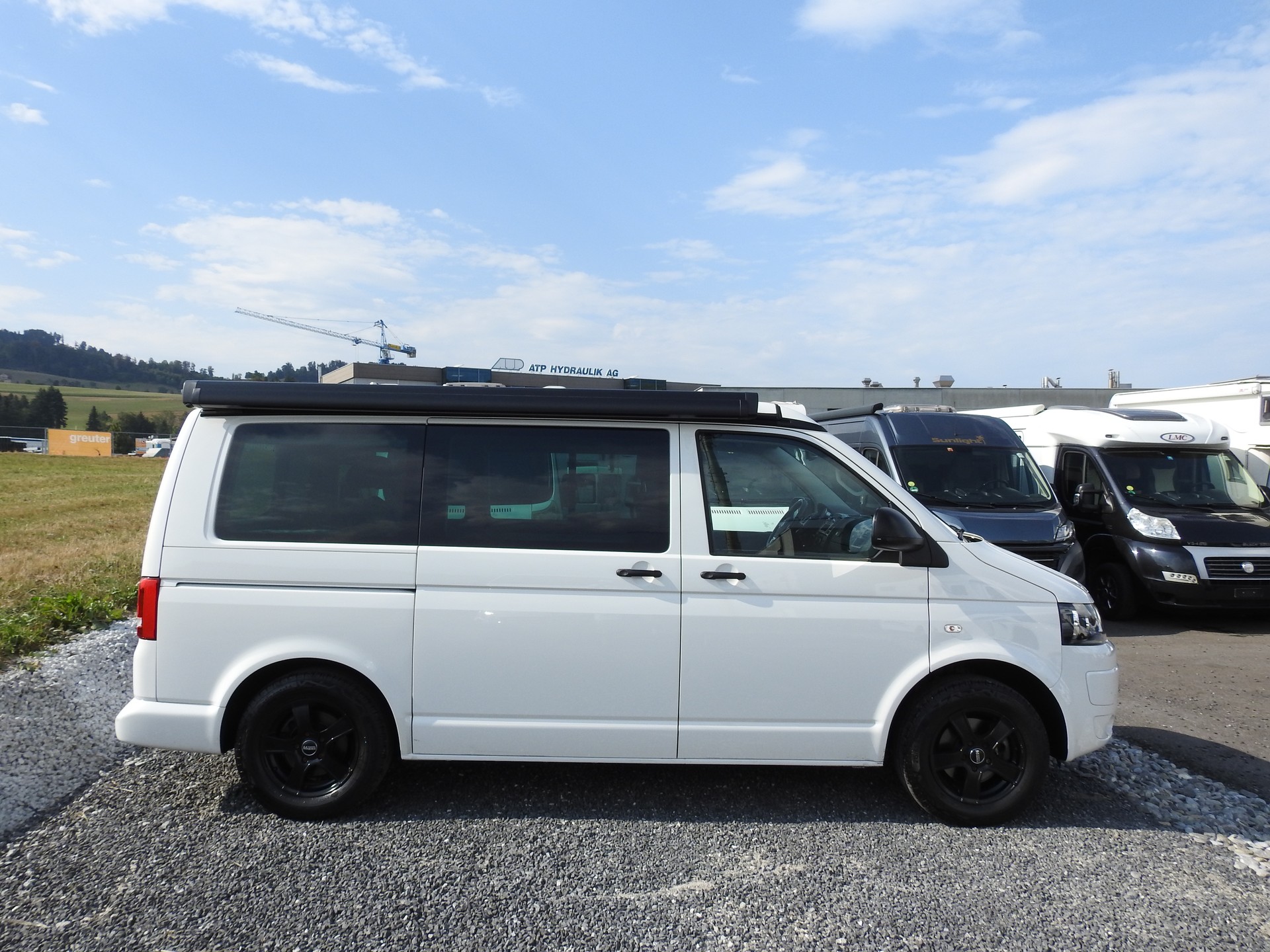 VW T5 California 2.0 TDI Beach Travel-image-6