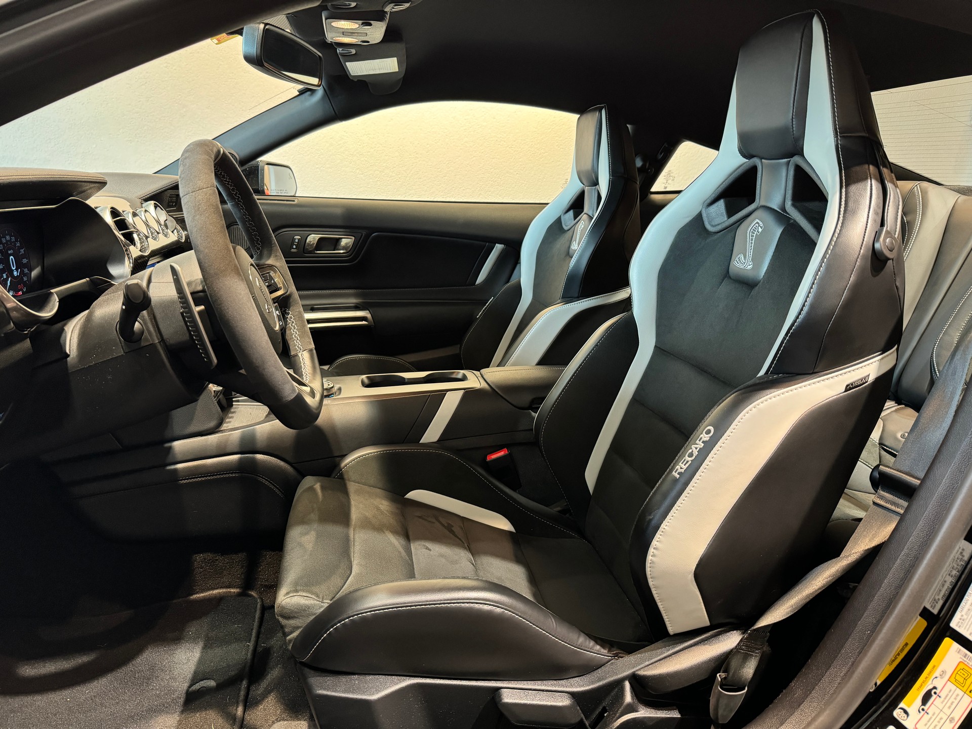 FORD Mustang SHELBY GT500 5.2L 774 PS BLACK PREDATOR đ-image-11