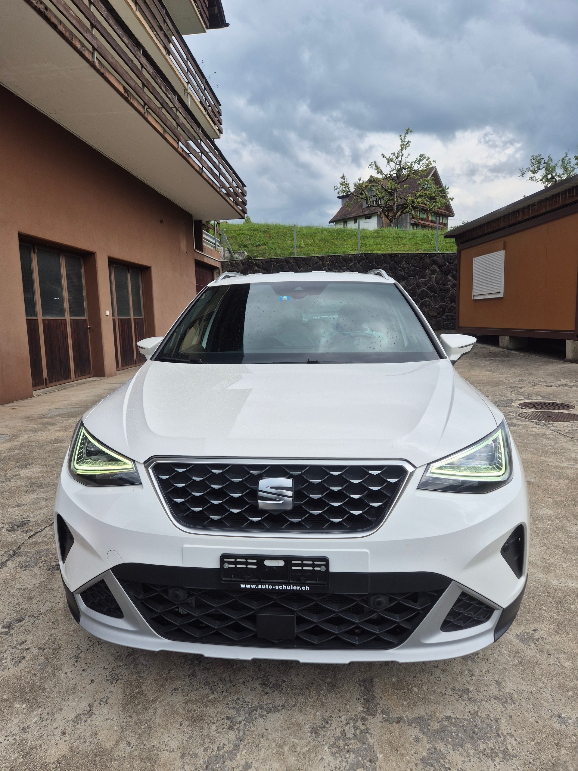 SEAT Arona 1.0 TSI Eco Hola Xperience DSG-image-0