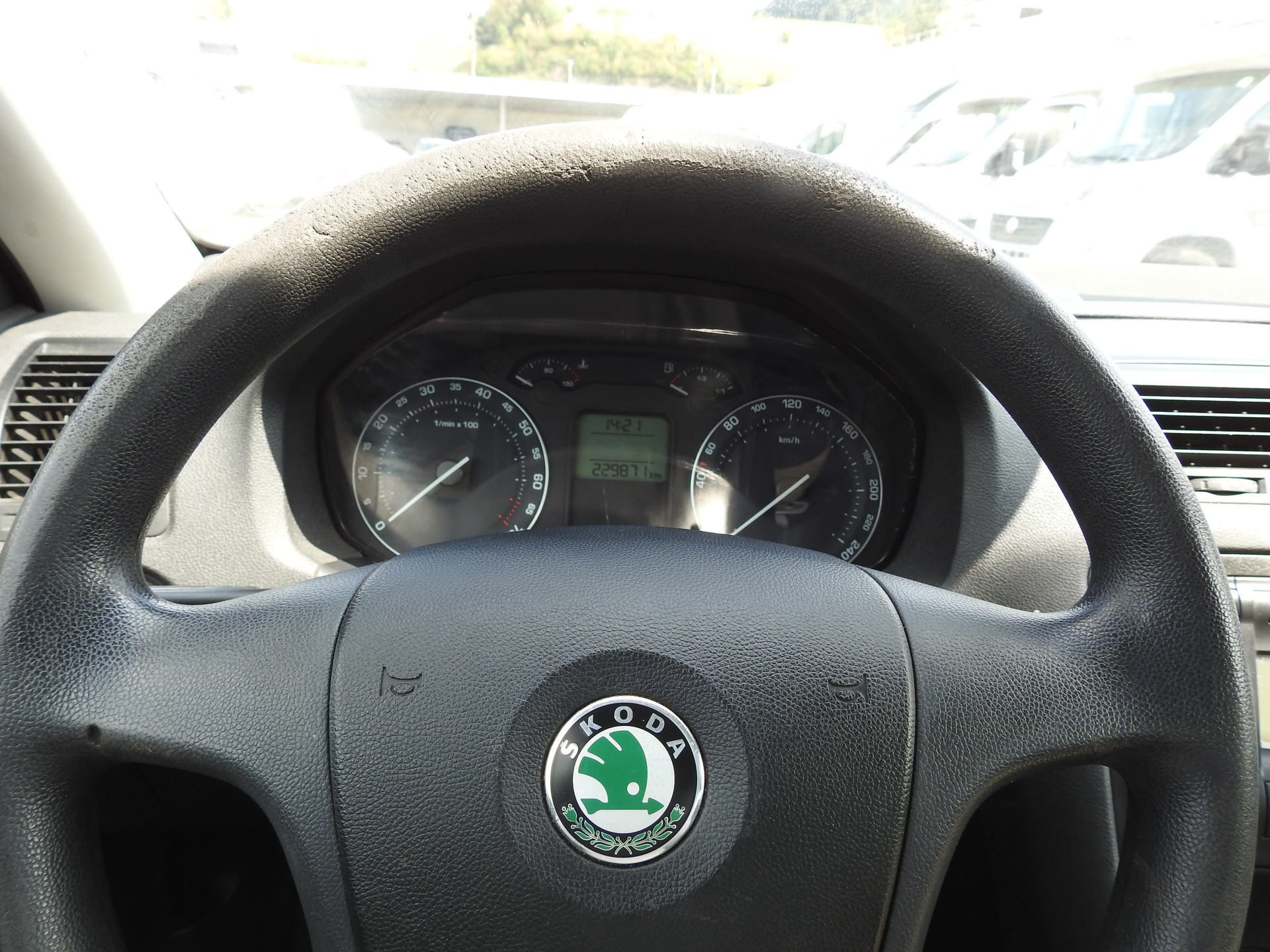 SKODA Octavia 2.0 FSI Swiss Adventure 4x4-image-22