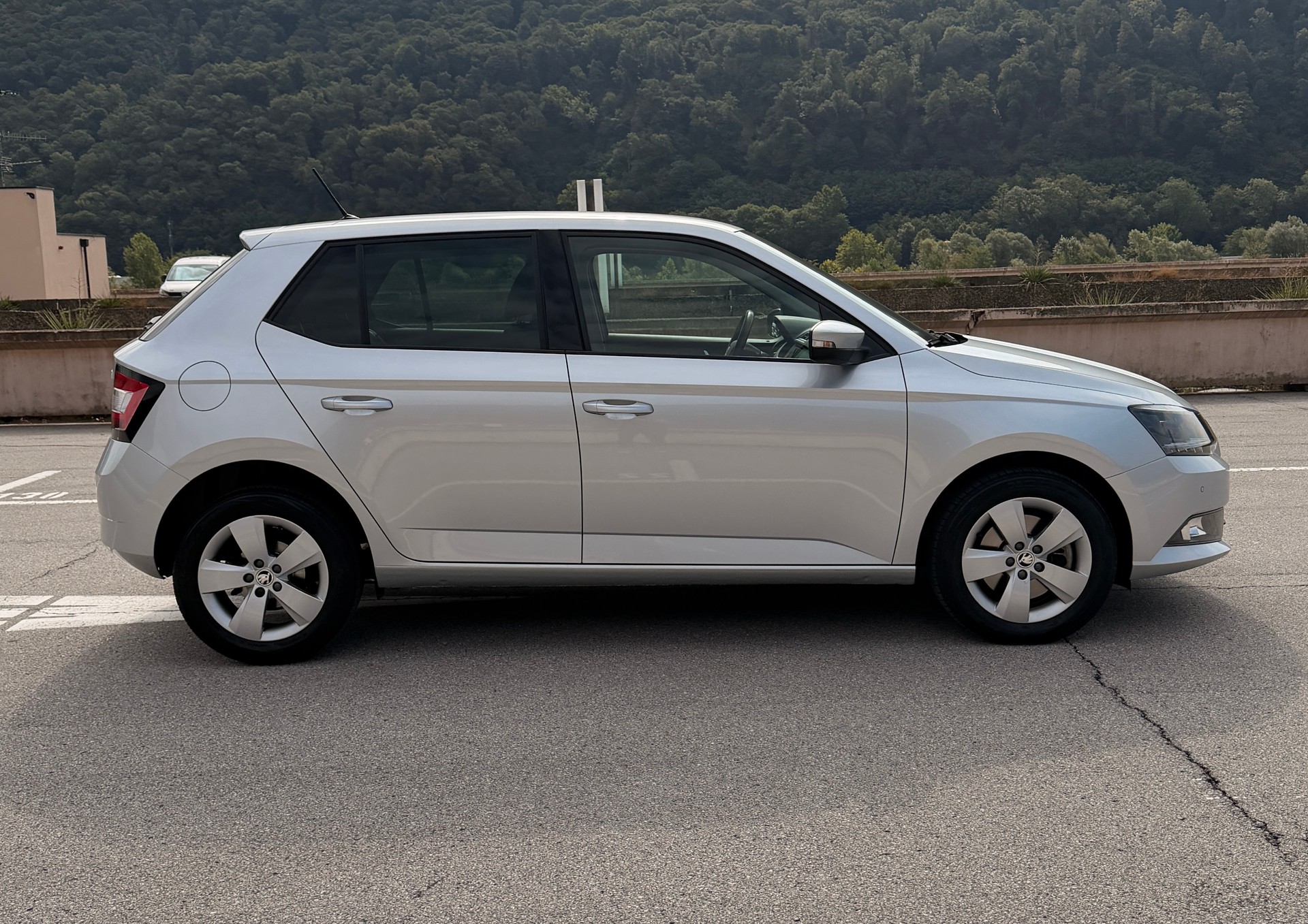 SKODA Fabia 1.0 TSI Ambition DSG-image-7