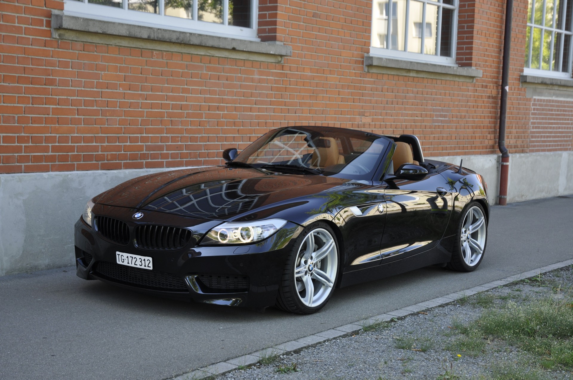 BMW Z4 sDrive 35is DKG-image-1