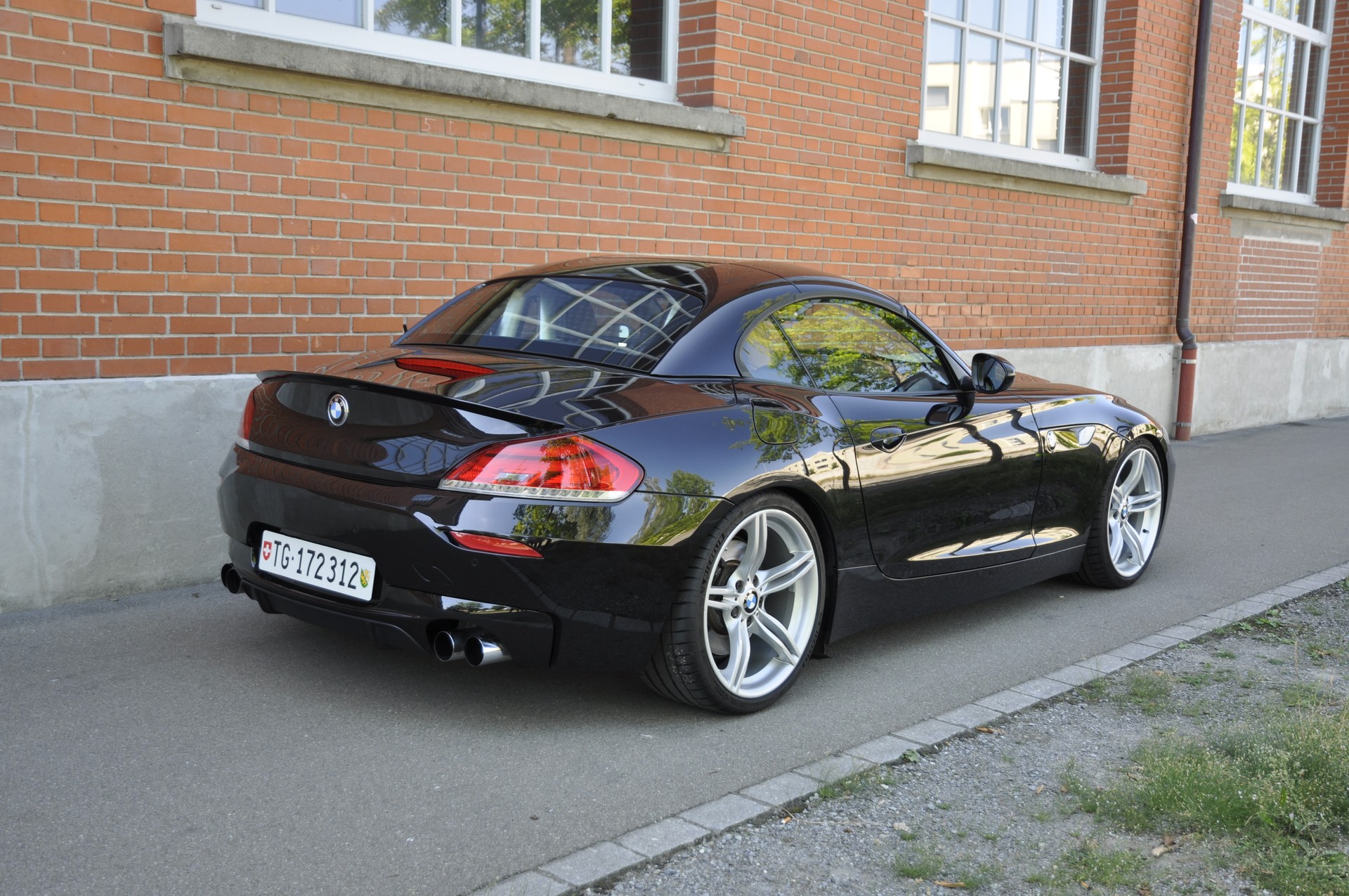 BMW Z4 sDrive 35is DKG-image-4