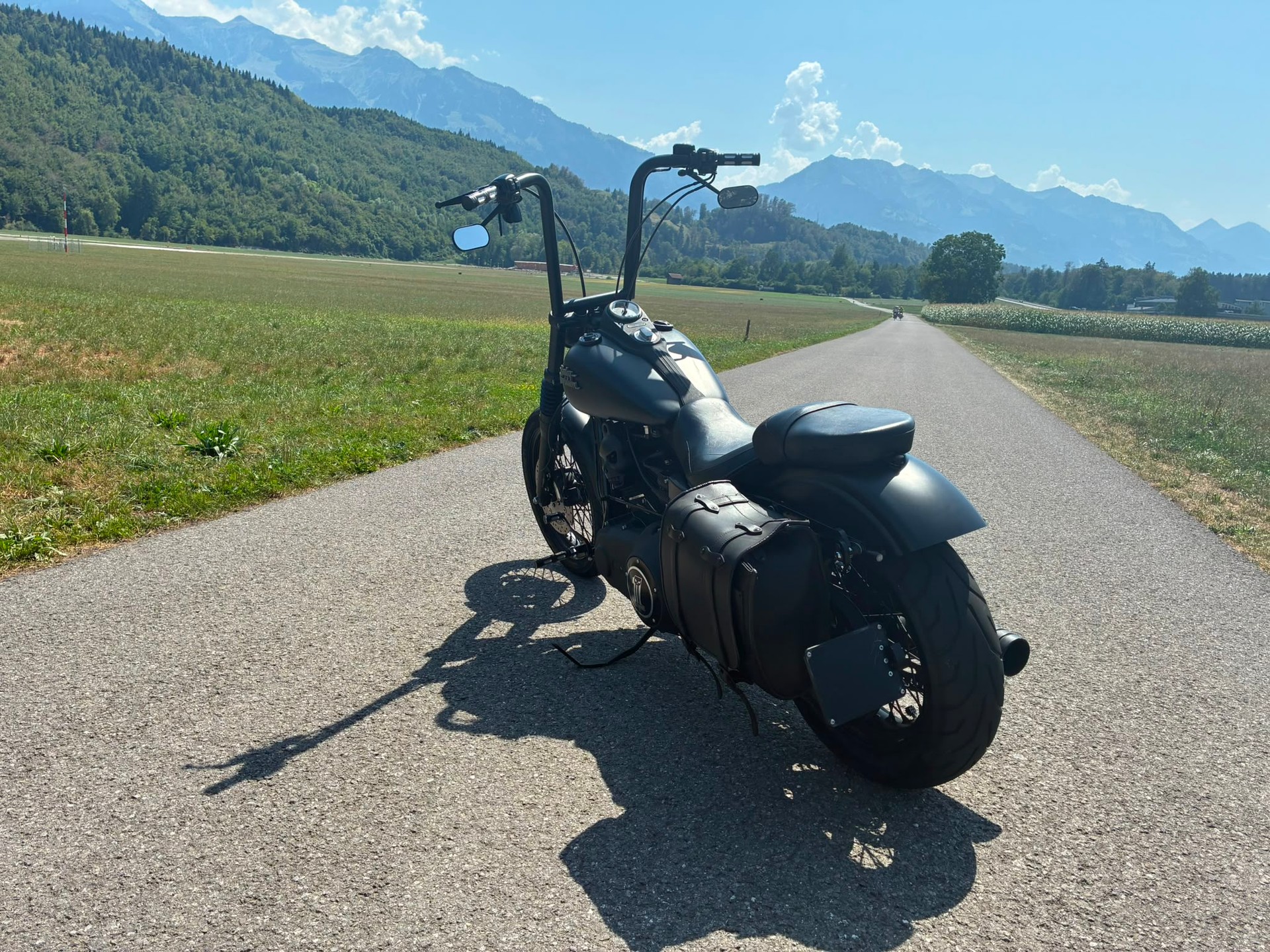 HARLEY-DAVIDSON FXDB Dyna Street Bob ABS-image-2