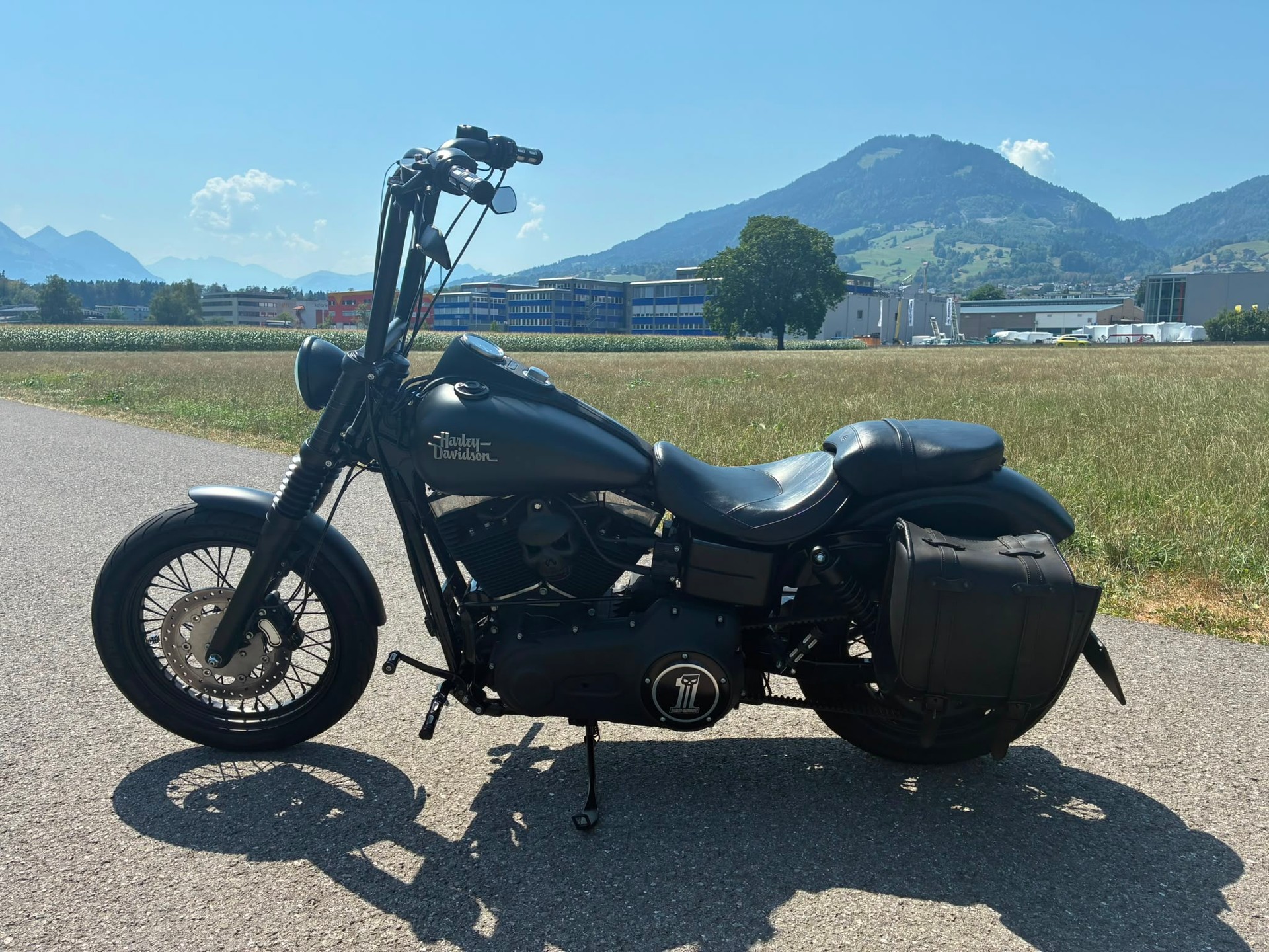 HARLEY-DAVIDSON FXDB Dyna Street Bob ABS-image-4