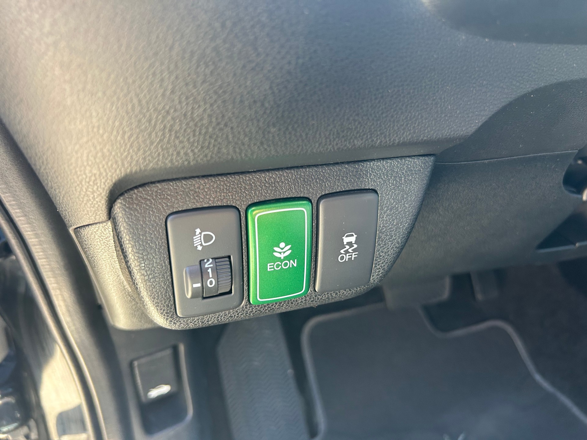 HONDA Jazz 1.3i Hybrid Comfort CVT-image-12