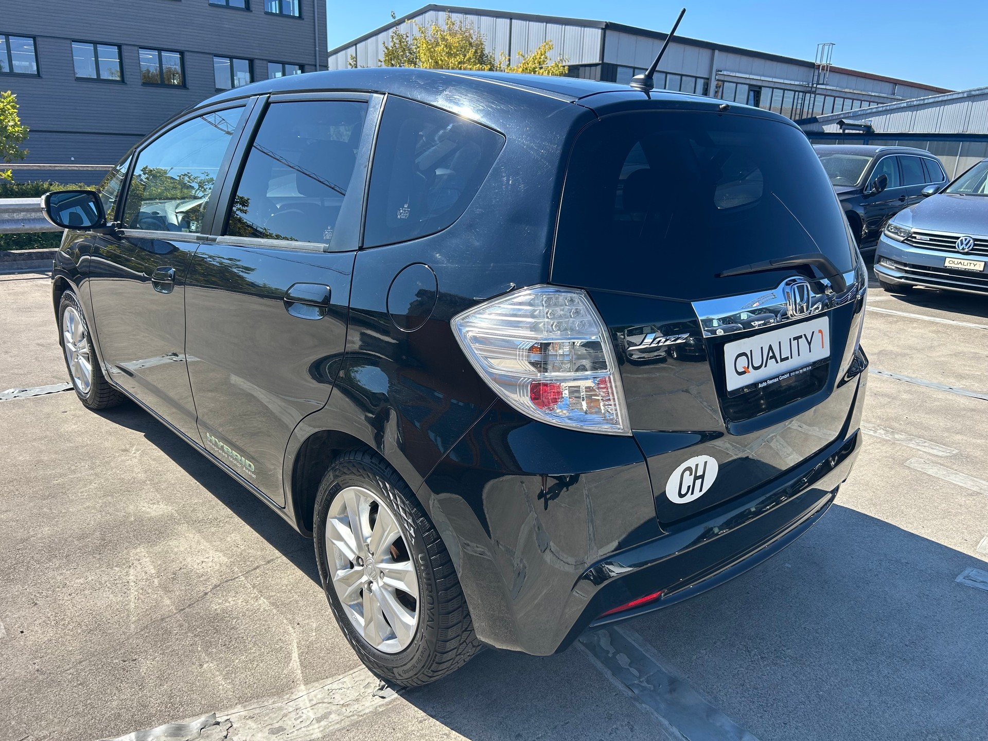 HONDA Jazz 1.3i Hybrid Comfort CVT-image-2