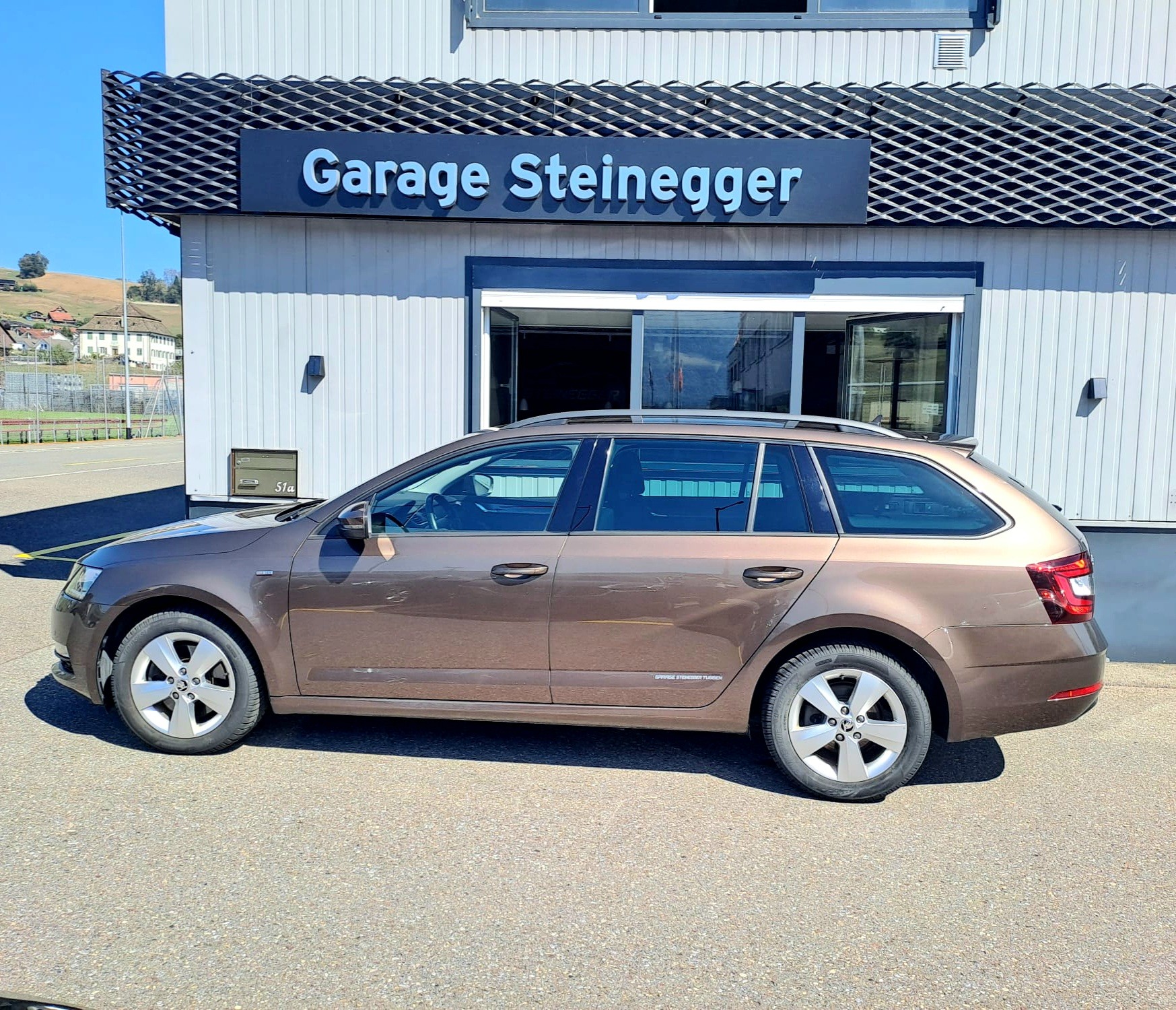 SKODA Octavia Combi 2.0 TDI Ambition 4x4 DSG-image-5
