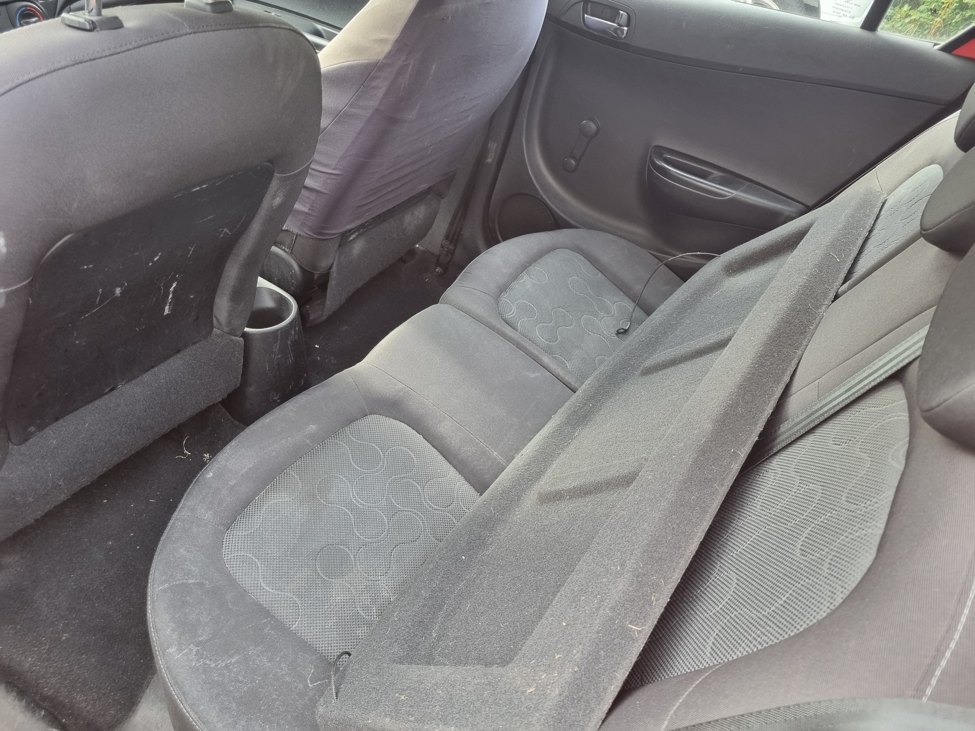 HYUNDAI i20 1.2 Comfort-image-5