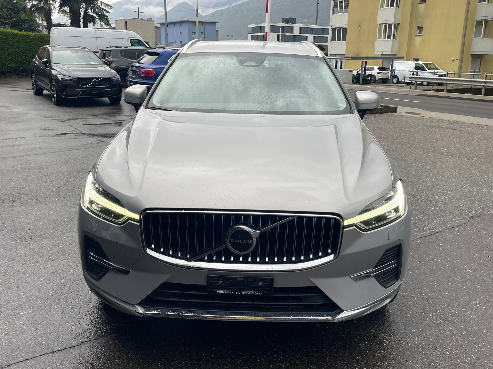 VOLVO XC60 B4 Diesel Mild Hybrid AWD Plus Bright Geartronic-image-0
