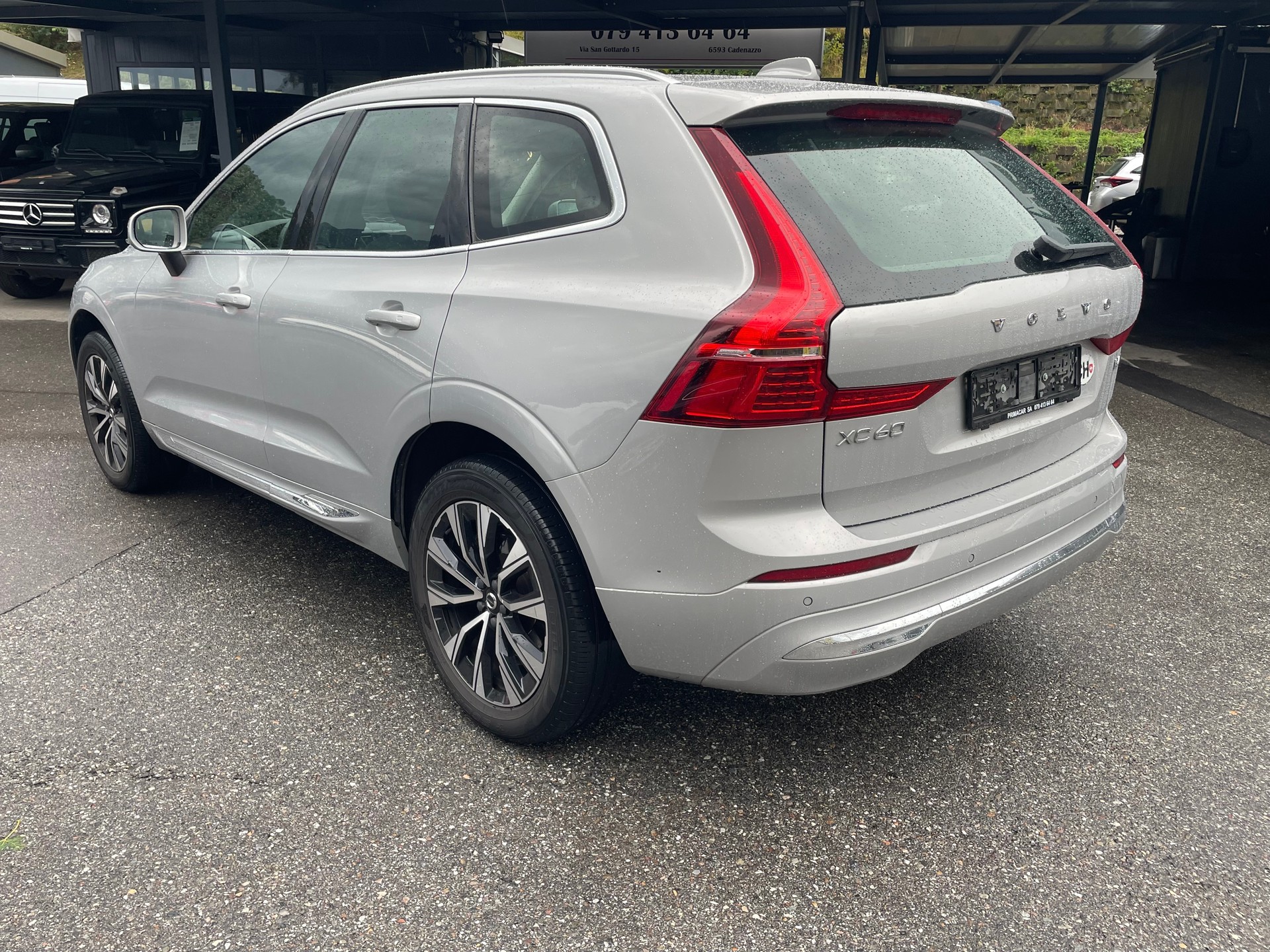 VOLVO XC60 B4 Diesel Mild Hybrid AWD Plus Bright Geartronic-image-6