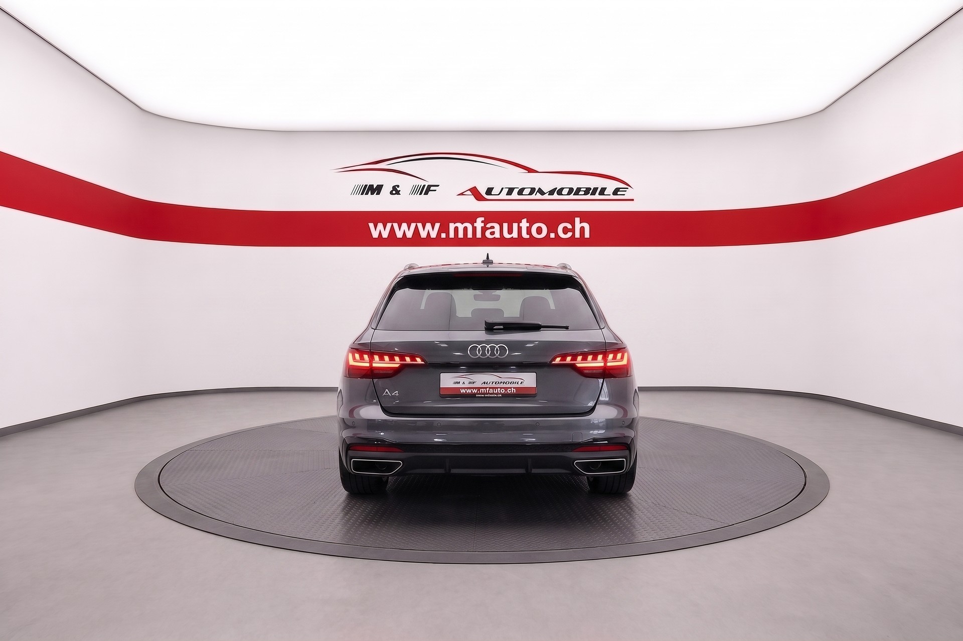 AUDI A4 Avant 2.0 40 TDI S Line Plus quattro S-Tronic-image-4