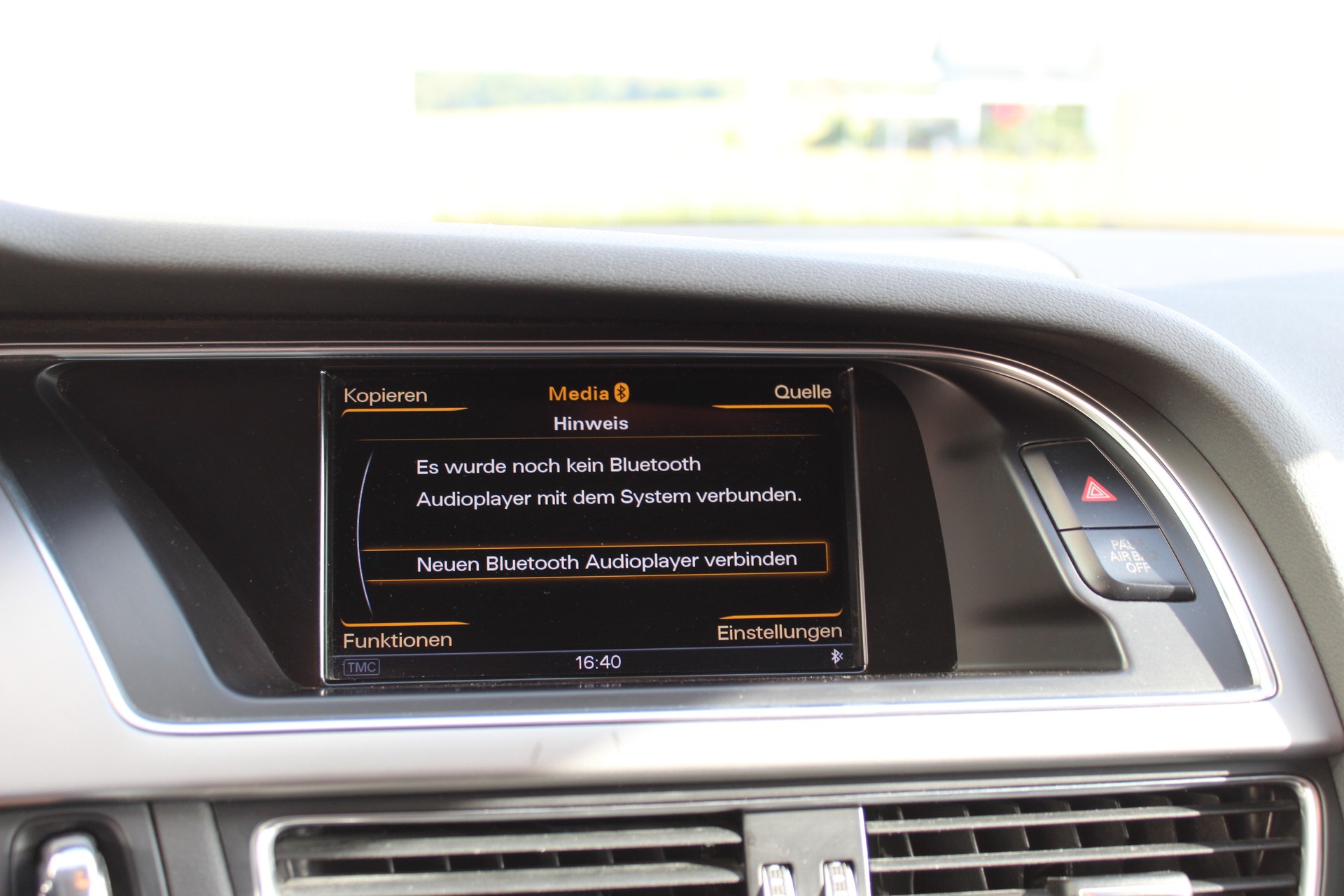 AUDI A4 Avant 2.0 TDI multitronic-image-14